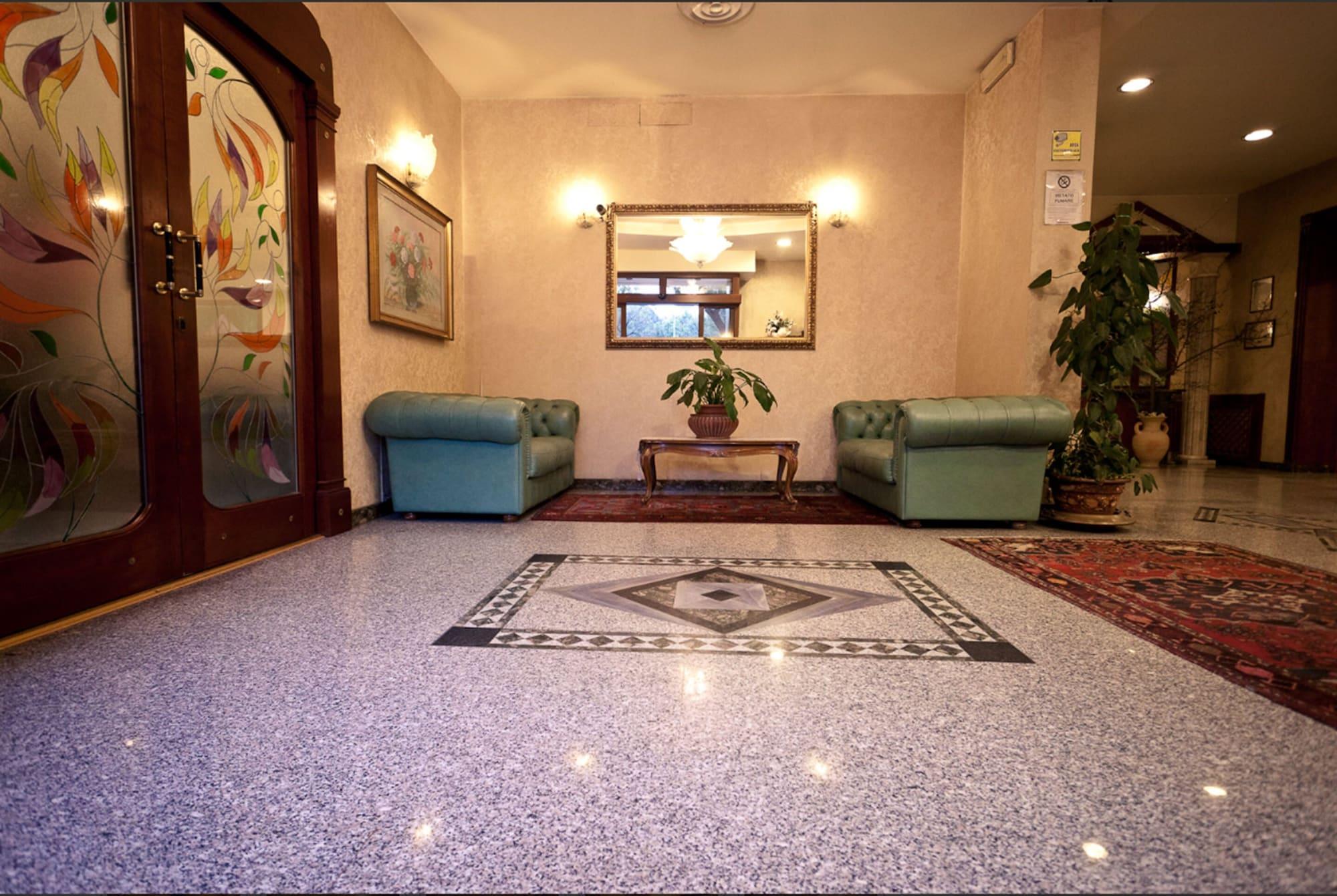 Vista Lobby Phi Hotel Ambra