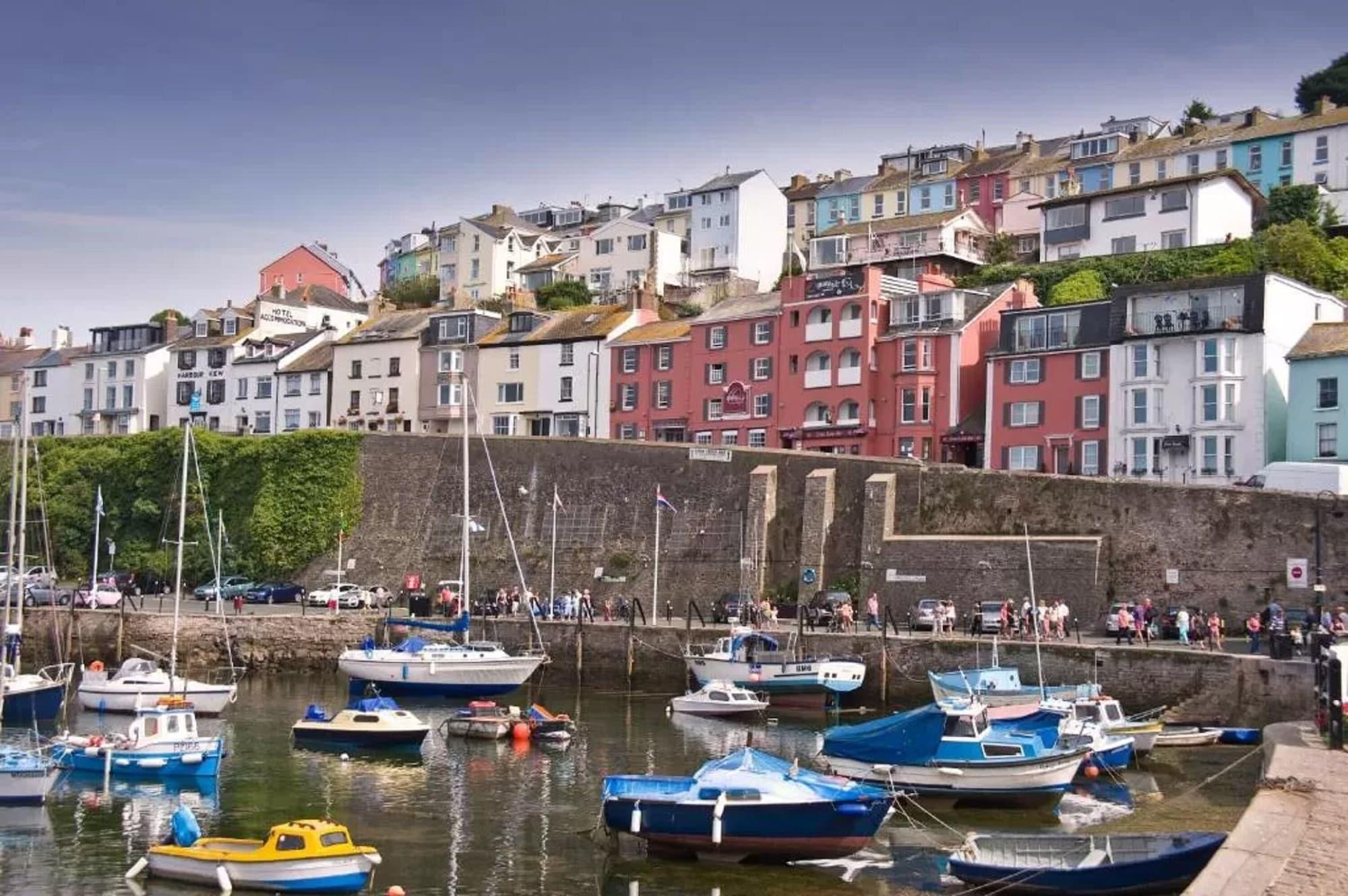 Vista Exterior Quayside Hotel
