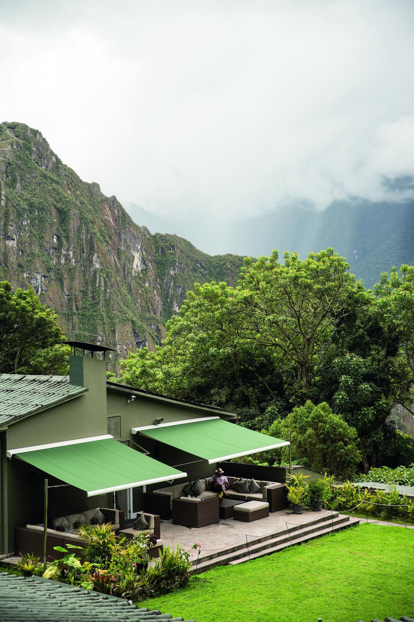 Vista Lobby Sanctuary Lodge, A Belmond Hotel, Machu Picchu