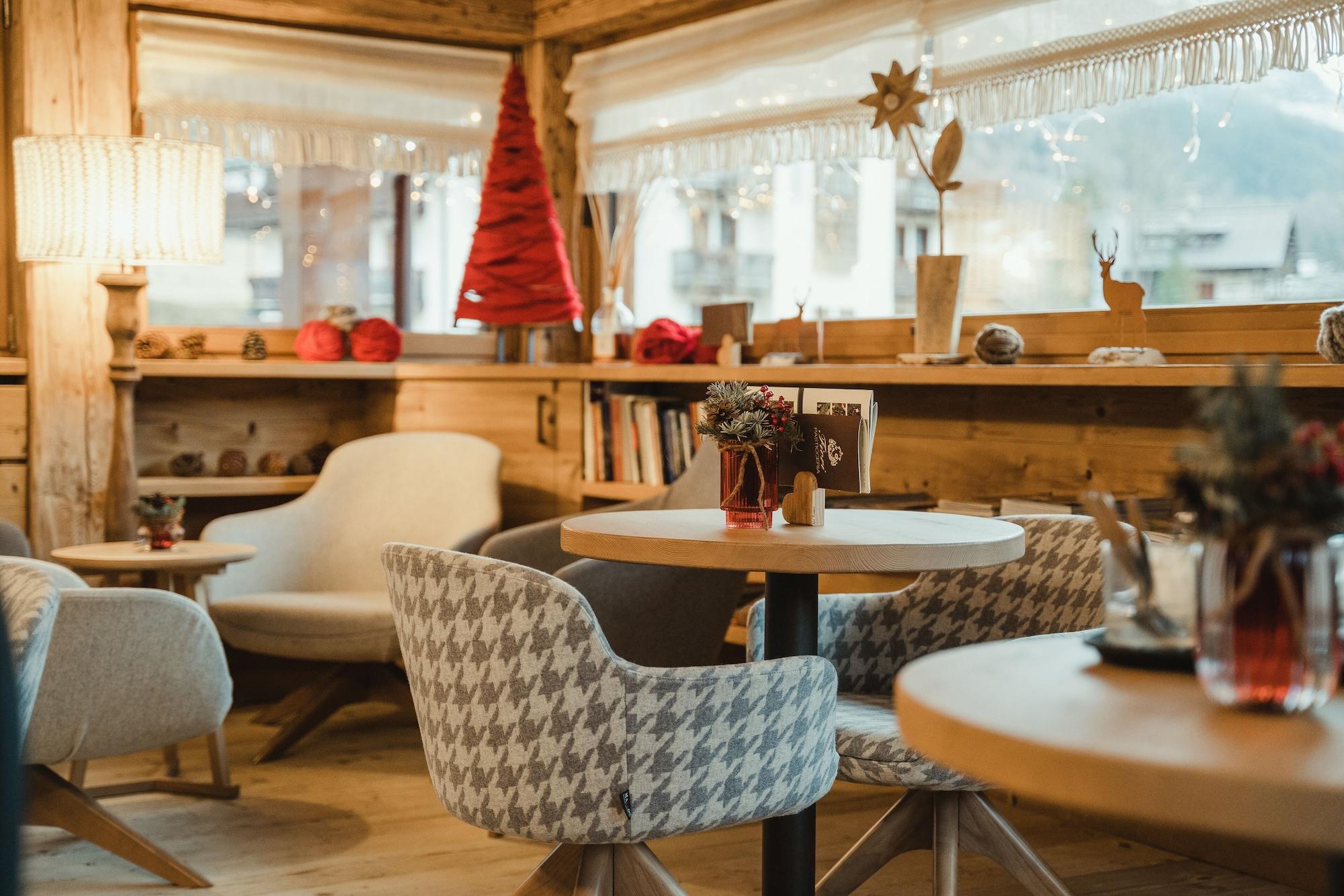 Vista Lobby FIORI Dolomites Experience Hotel