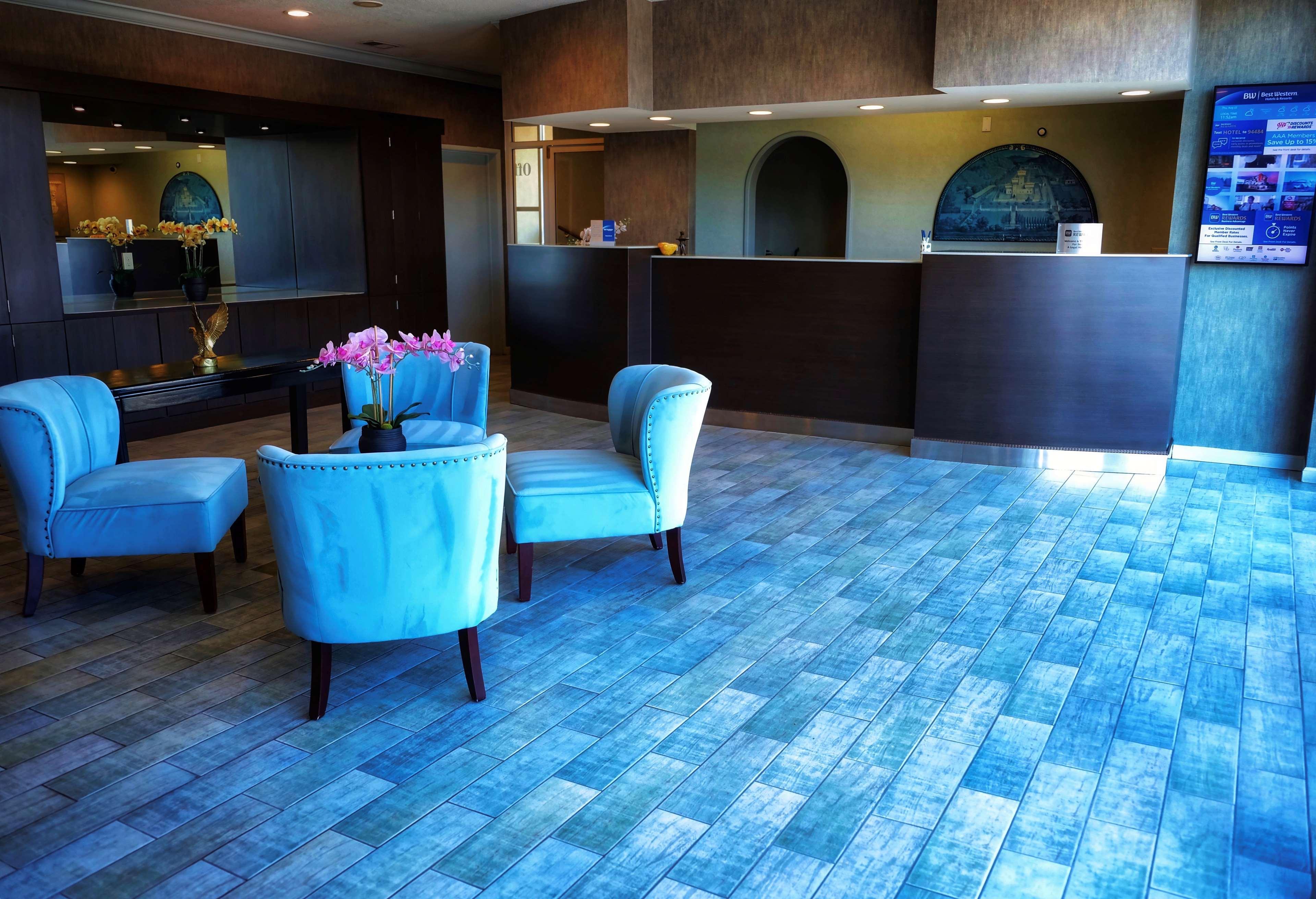 Vista Lobby Best Western Inn