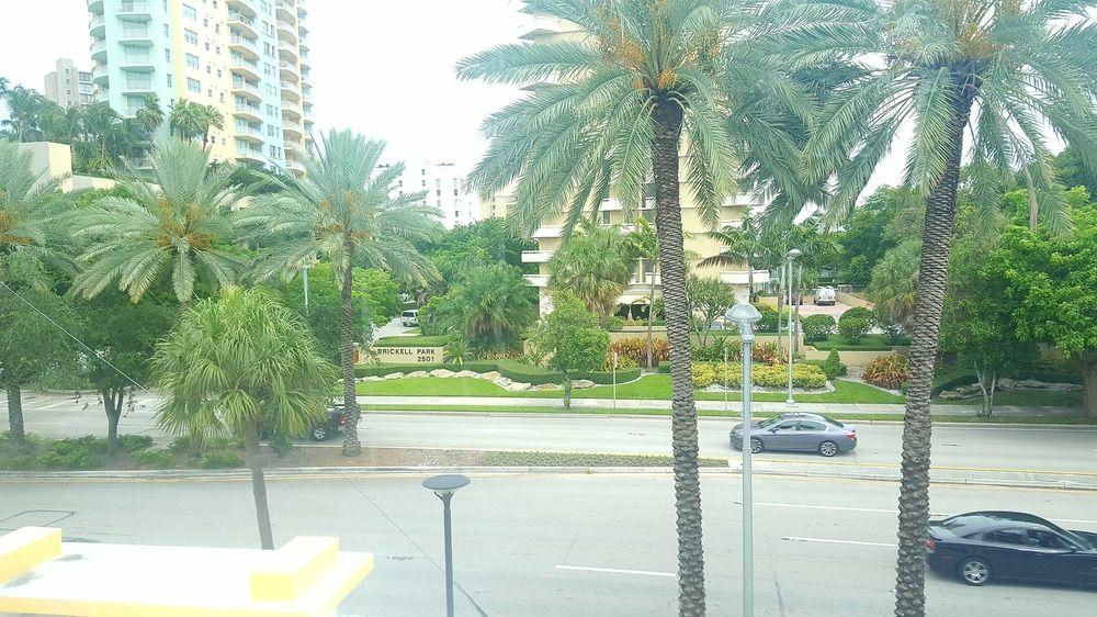 Vista Exterior Hilton Garden Inn Miami Brickell South