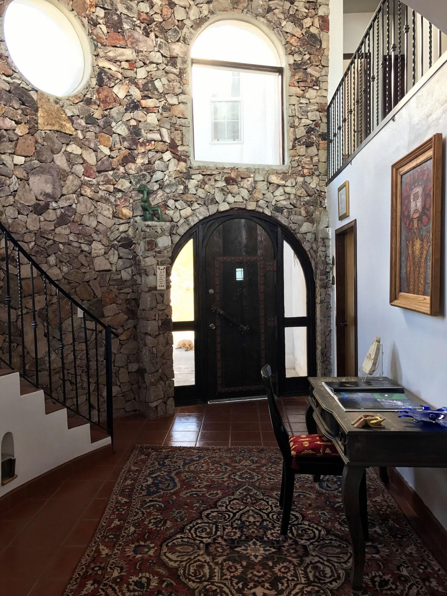 Vista Lobby Baja Off the Grid, Luxury Nature Glamping Retreat