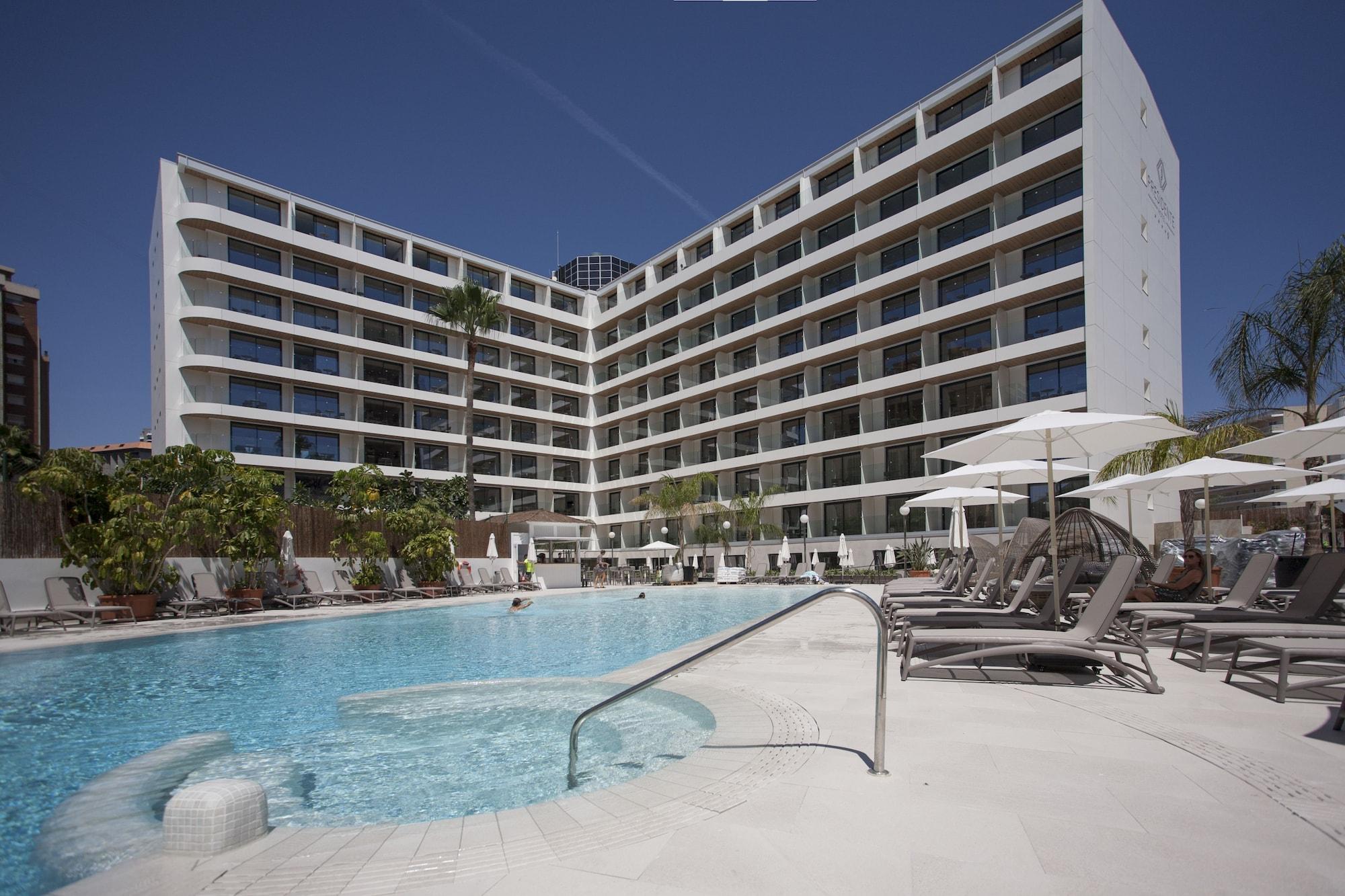Vista Piscina Hotel Presidente