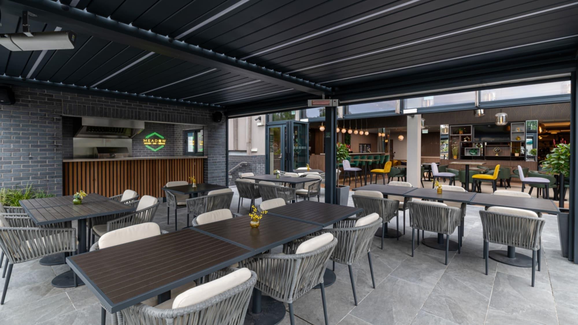 Bar/Salón Holiday Inn London Gatwick - Worth by IHG