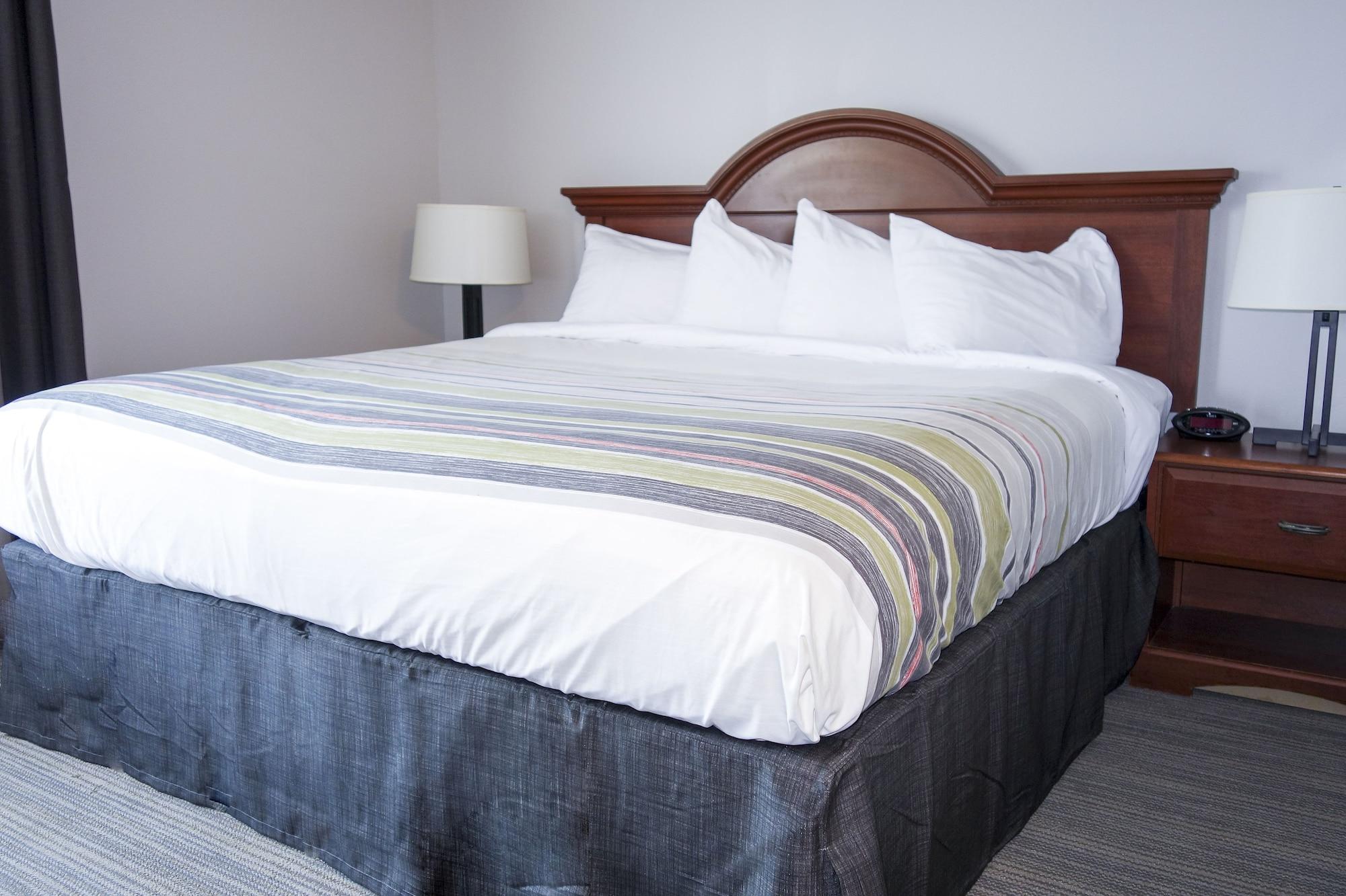 Habitación Country Inn & Suites by Radisson, Dahlgren-King George, VA