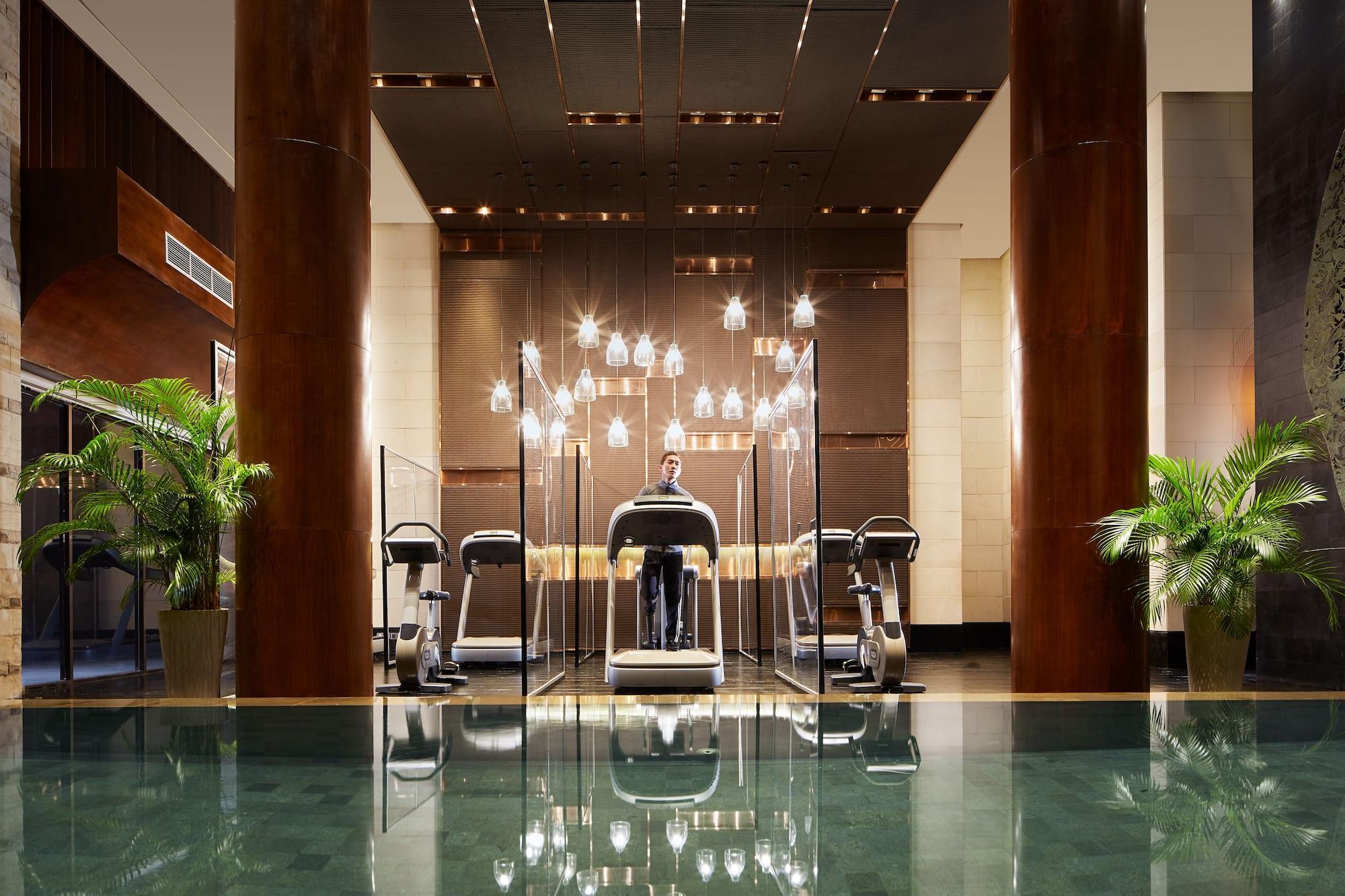 Gimnasio Suites & Villas at Sofitel Bali