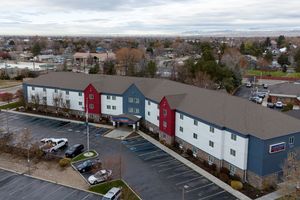 undefined - Candlewood Suites Boise - Towne Square by IHG