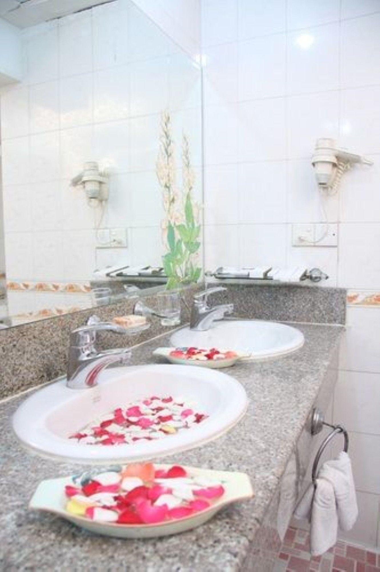 Set de Habitación Excel Palace Hotel