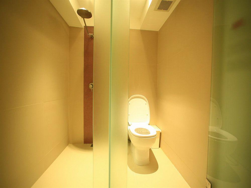 Equipamiento de Habitación Silom One