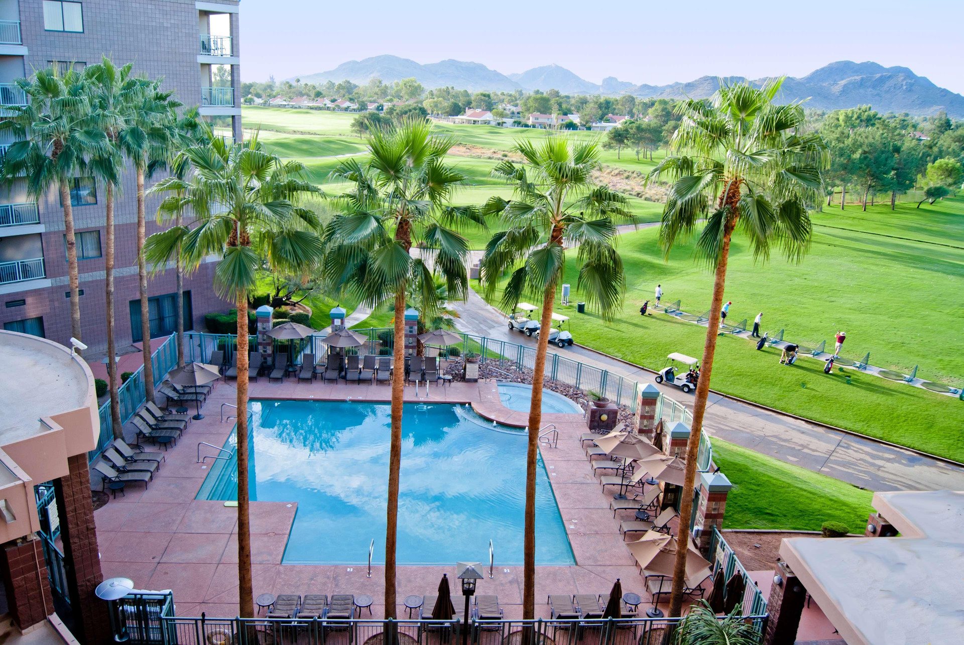 Vista Exterior Embassy Suites by Hilton Phoenix Scottsdale
