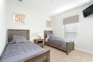Alquiler Temporario - Stunning Storey Lake Villa, Prime Location