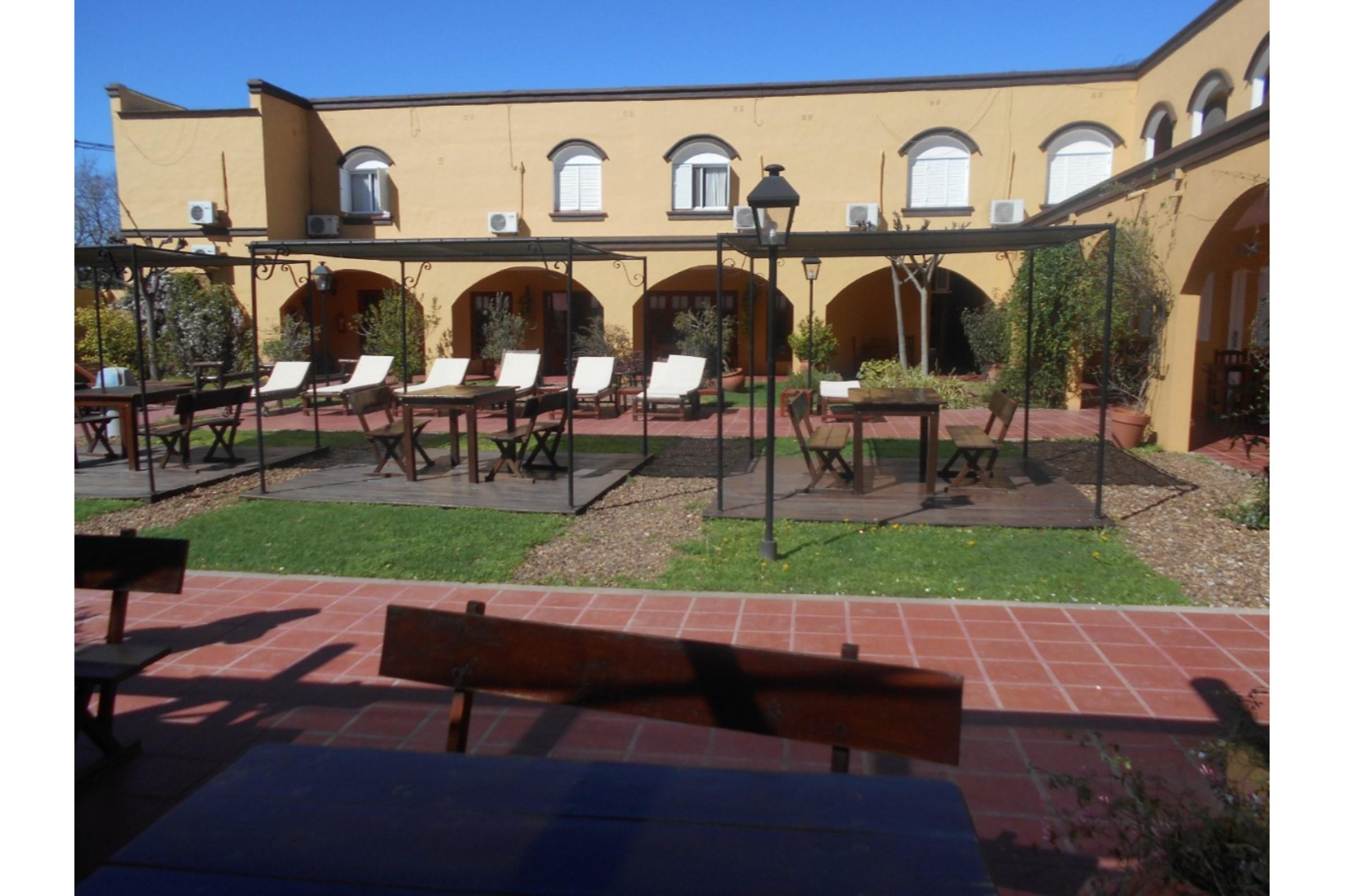 Vista Exterior San Carlos