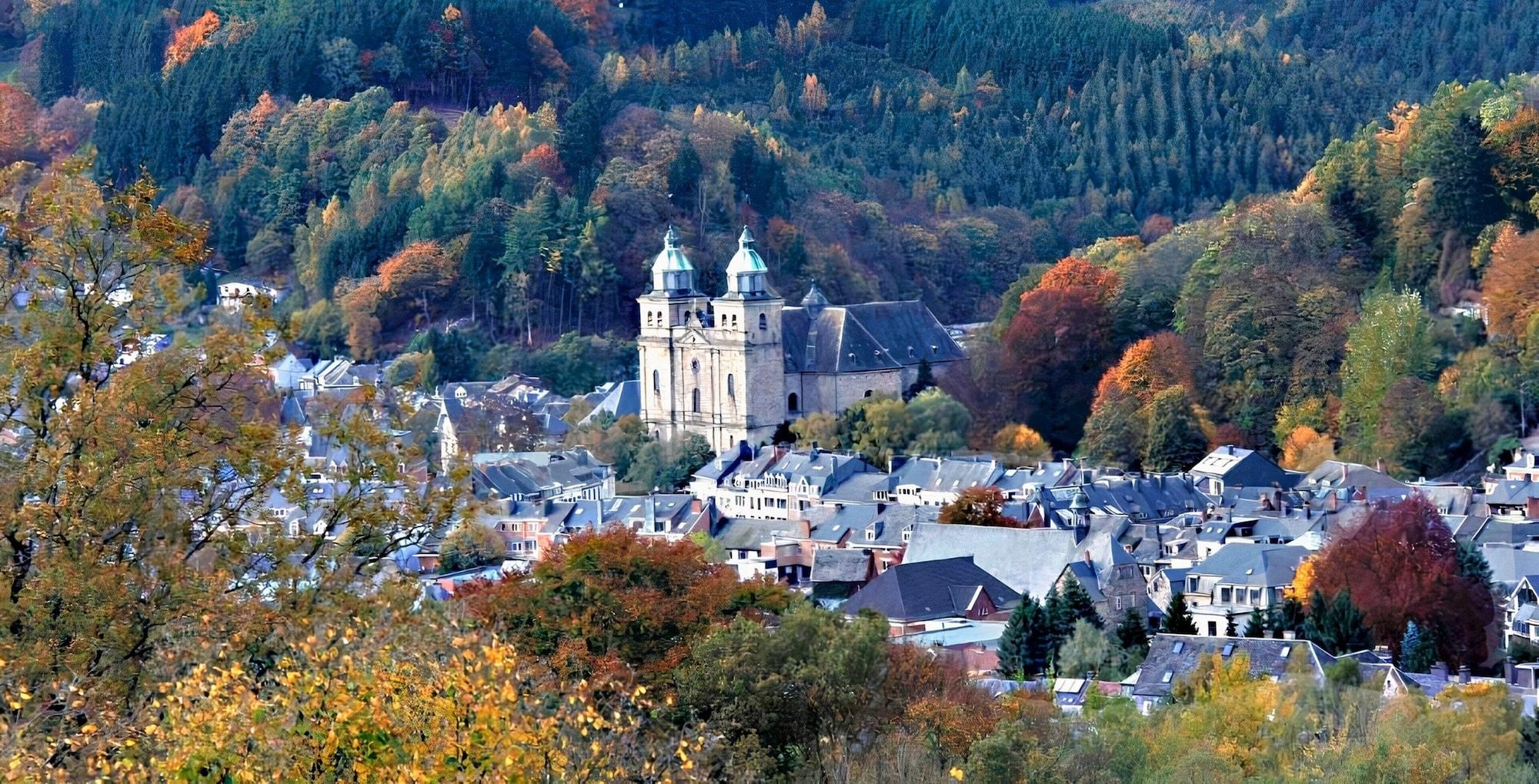 Vista Exterior L'Esprit Sain