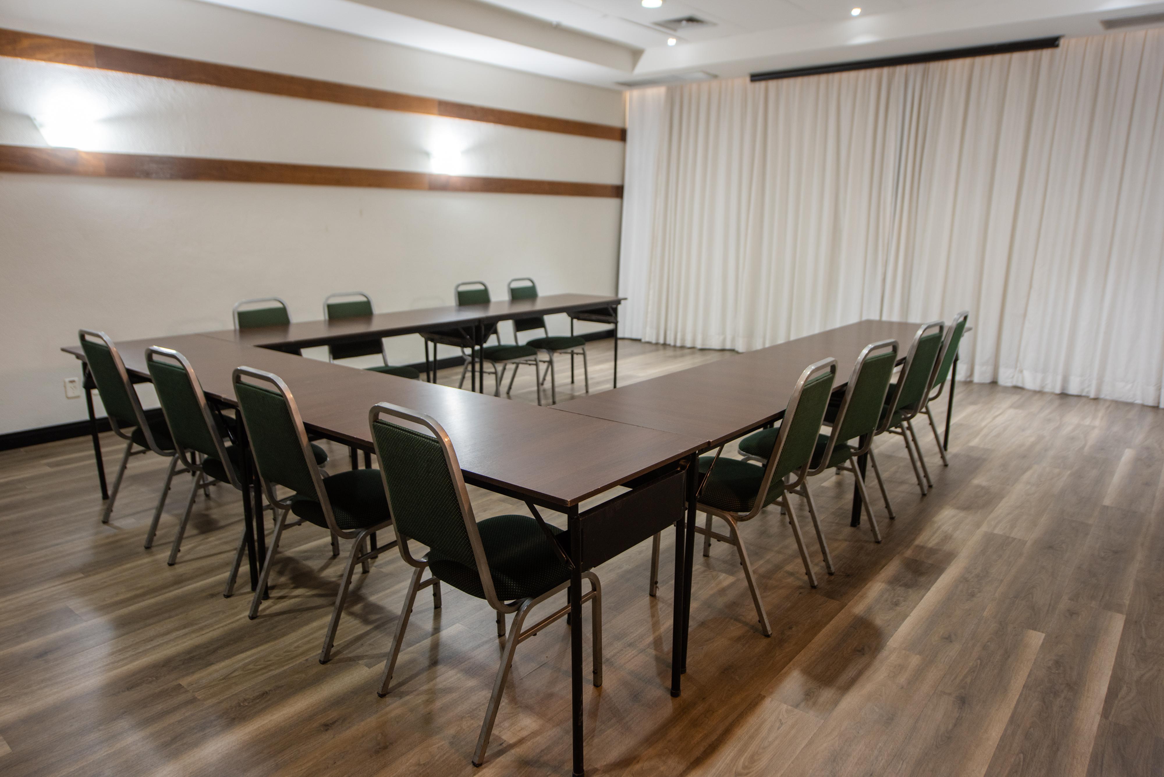 Sala de Reuniones ibis Betim