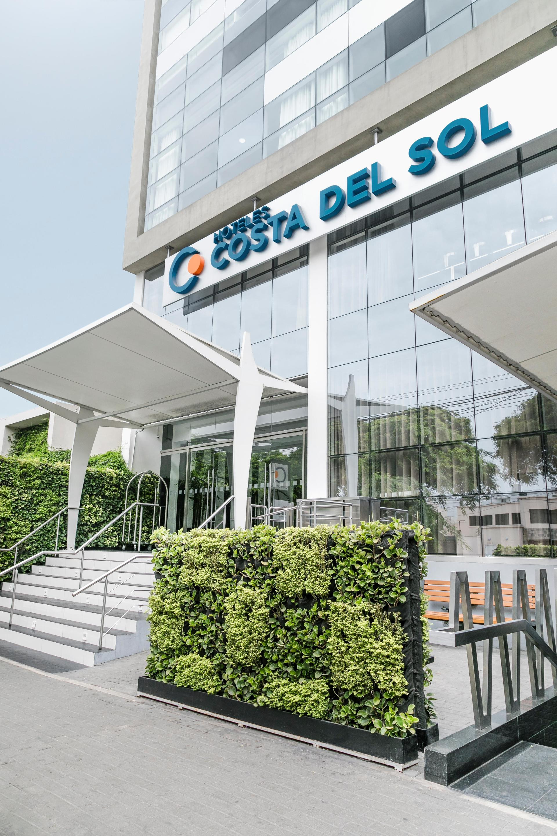 Vista Exterior Wyndham Costa Del Sol Lima City