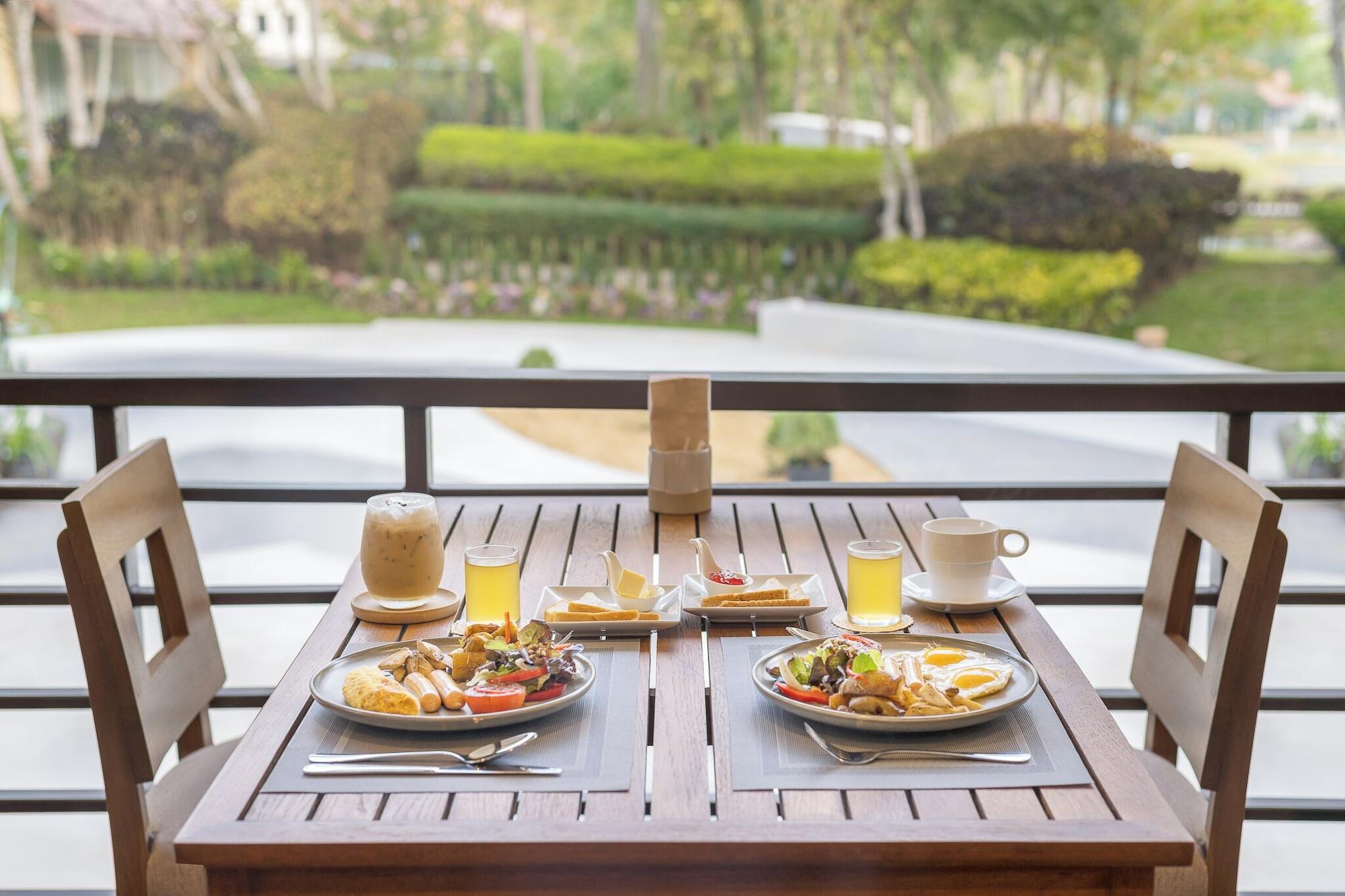 Restaurant Belle Villa Resort Khao Yai