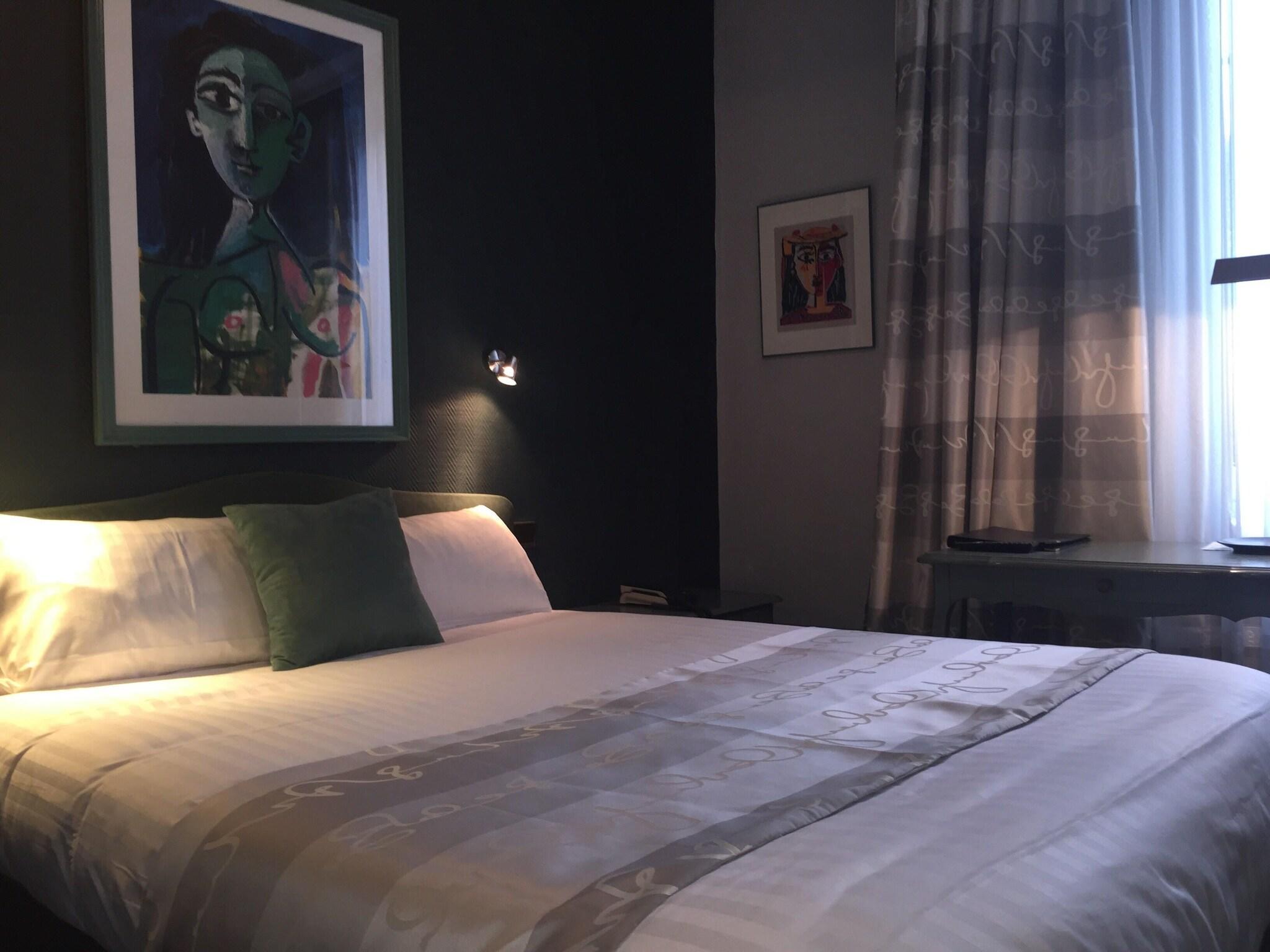 Varios Hotel De La Paix
