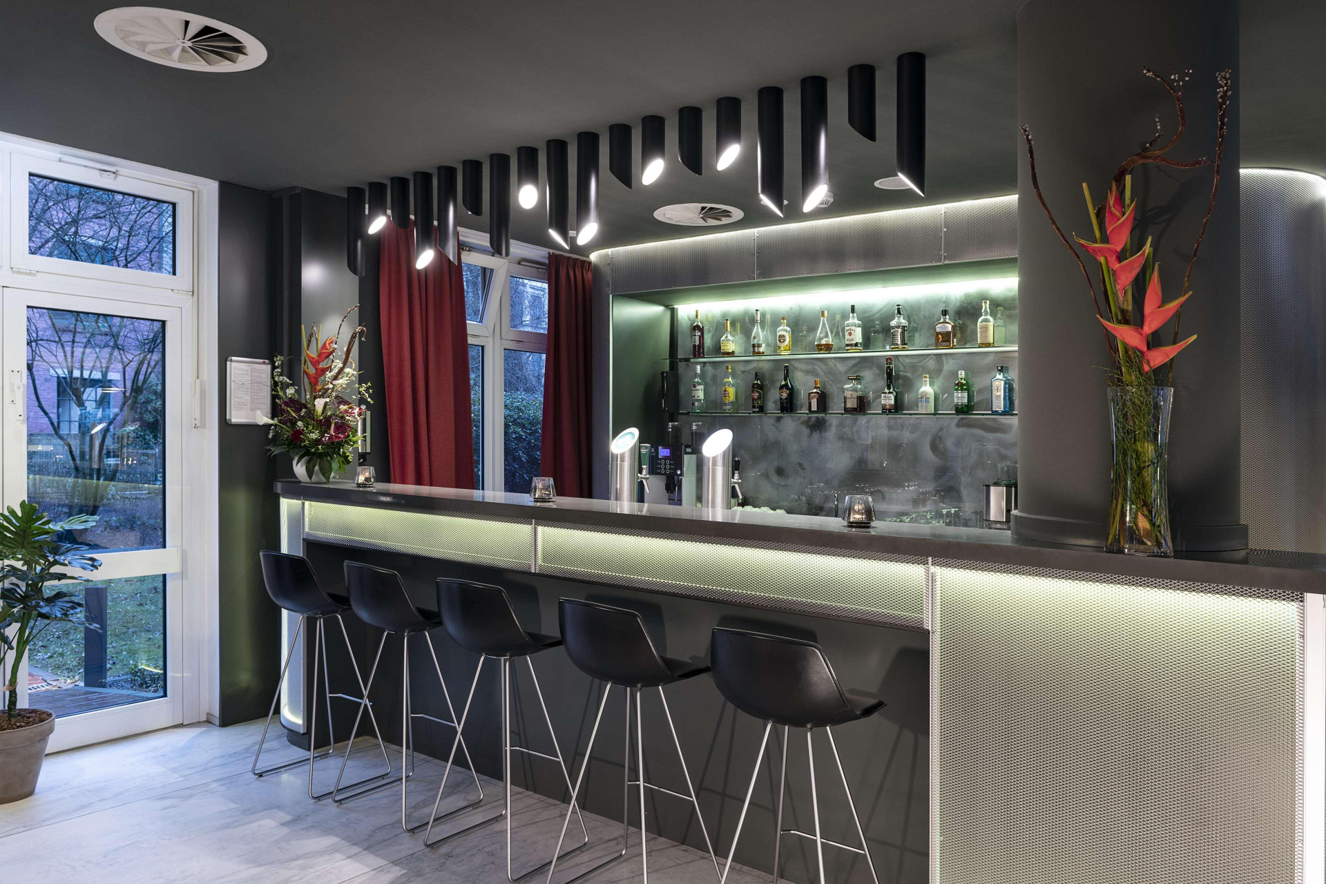 Bar/Salón NH Collection Hamburg City