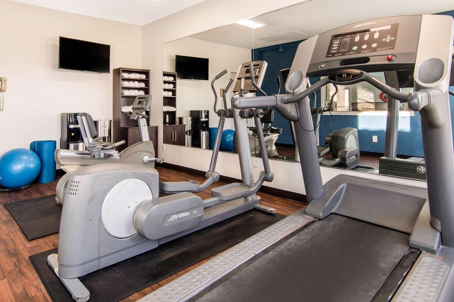 Gimnasio Holiday Inn Express & Suites Junction City