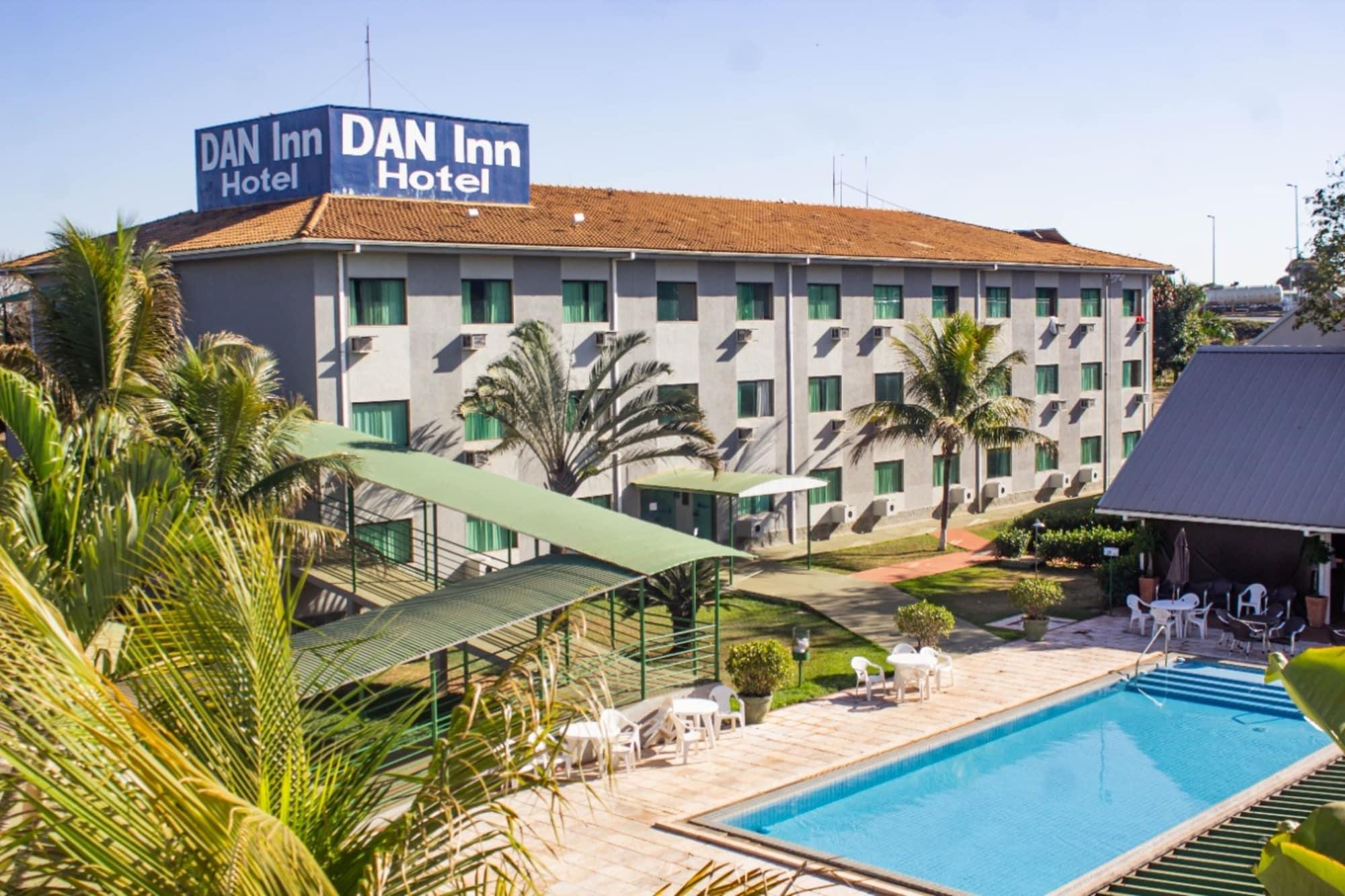 Vista Exterior Hotel Dan Inn Uberaba & Convenções by Nacional Inn