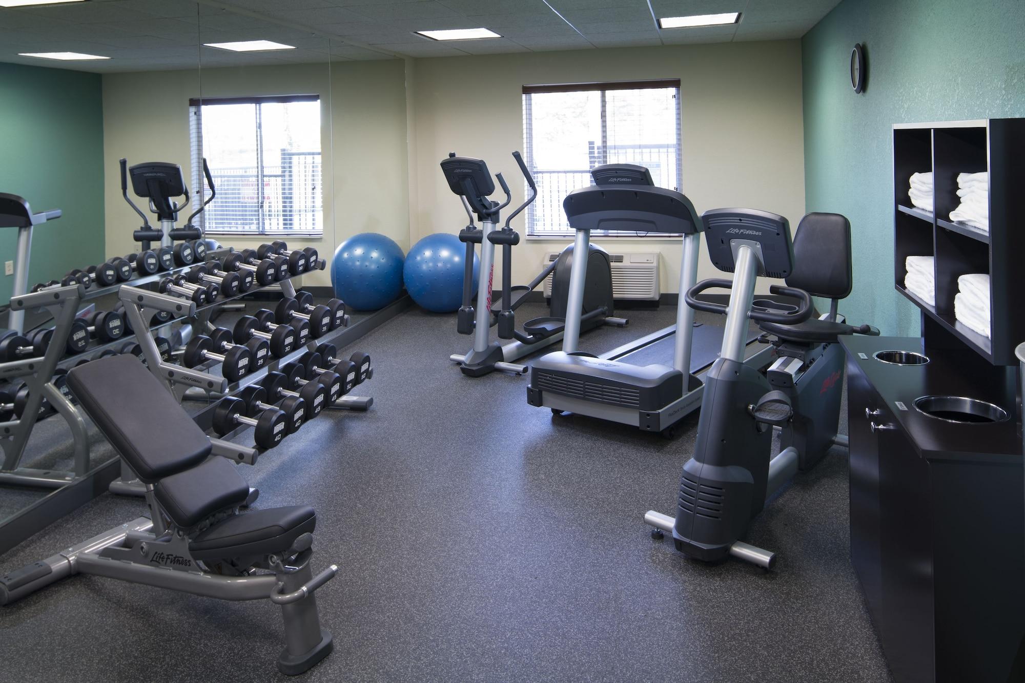 Gimnasio Holiday Inn Express Hotel & Suites High Point South by IHG