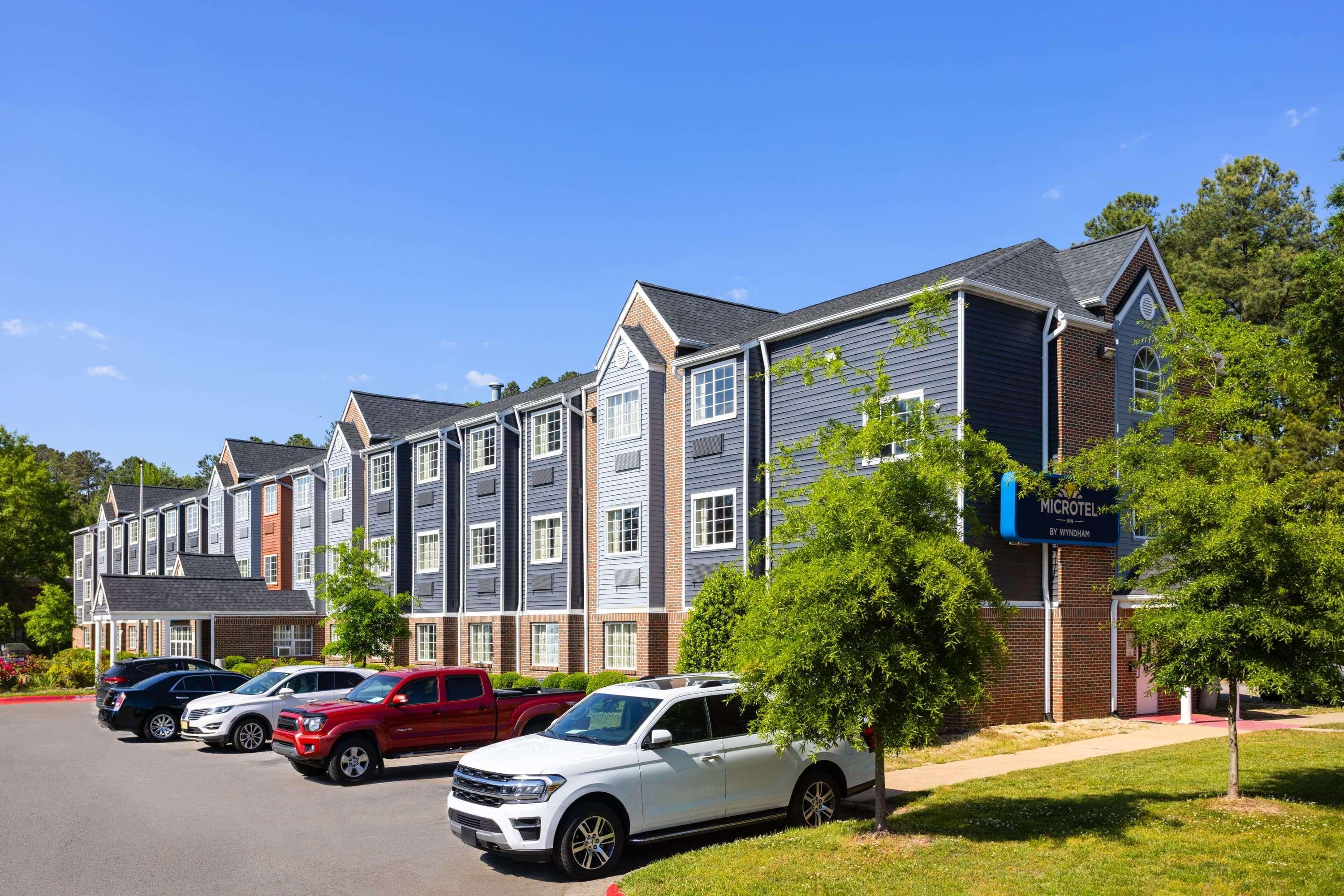 Vista Exterior Microtel Inn & Suites By Wyndham Raleigh Durham A