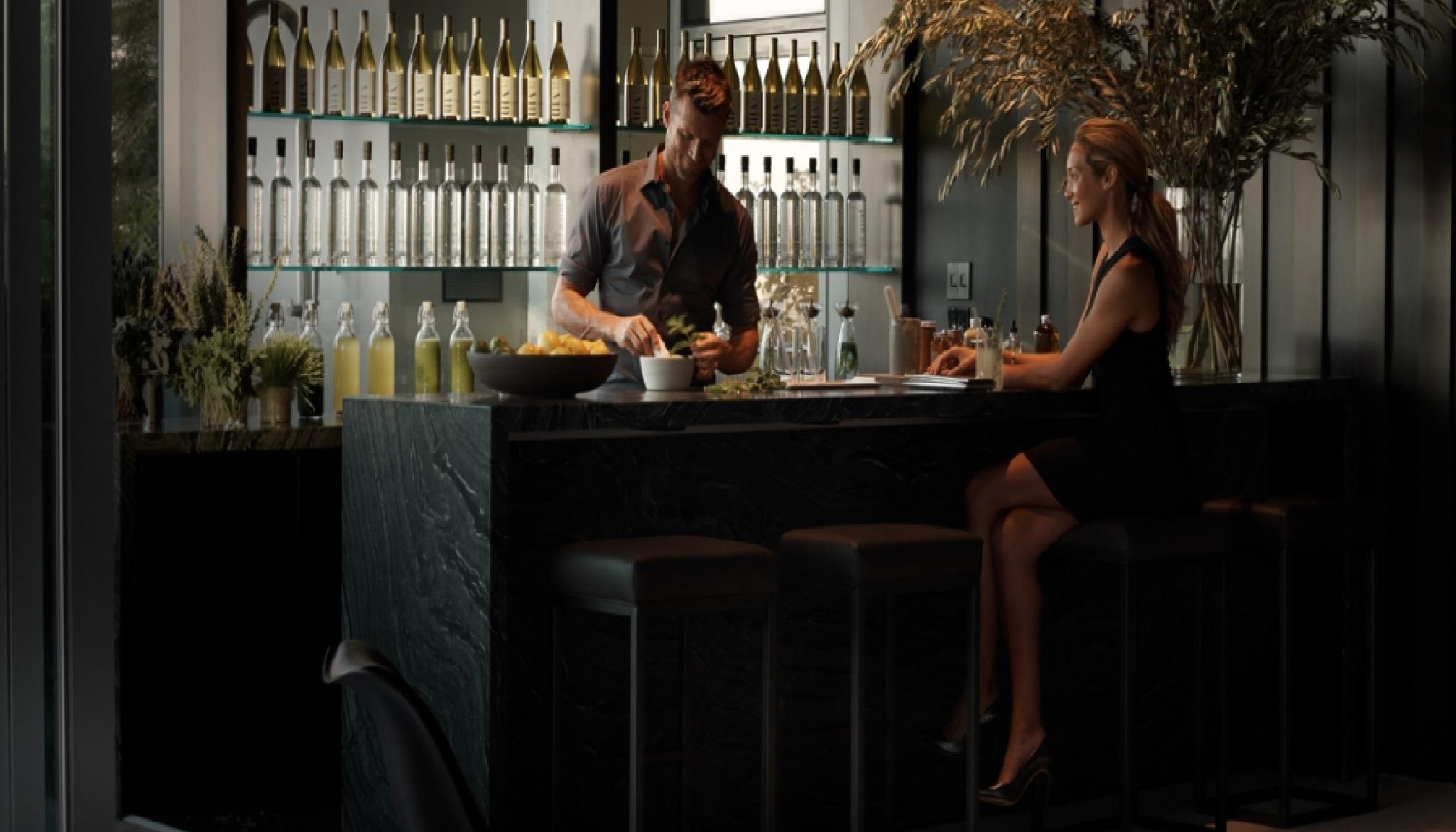 Bar/Salón AKA West Hollywood
