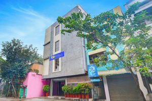 Alojamiento - Fabhotel Vishnu Grand