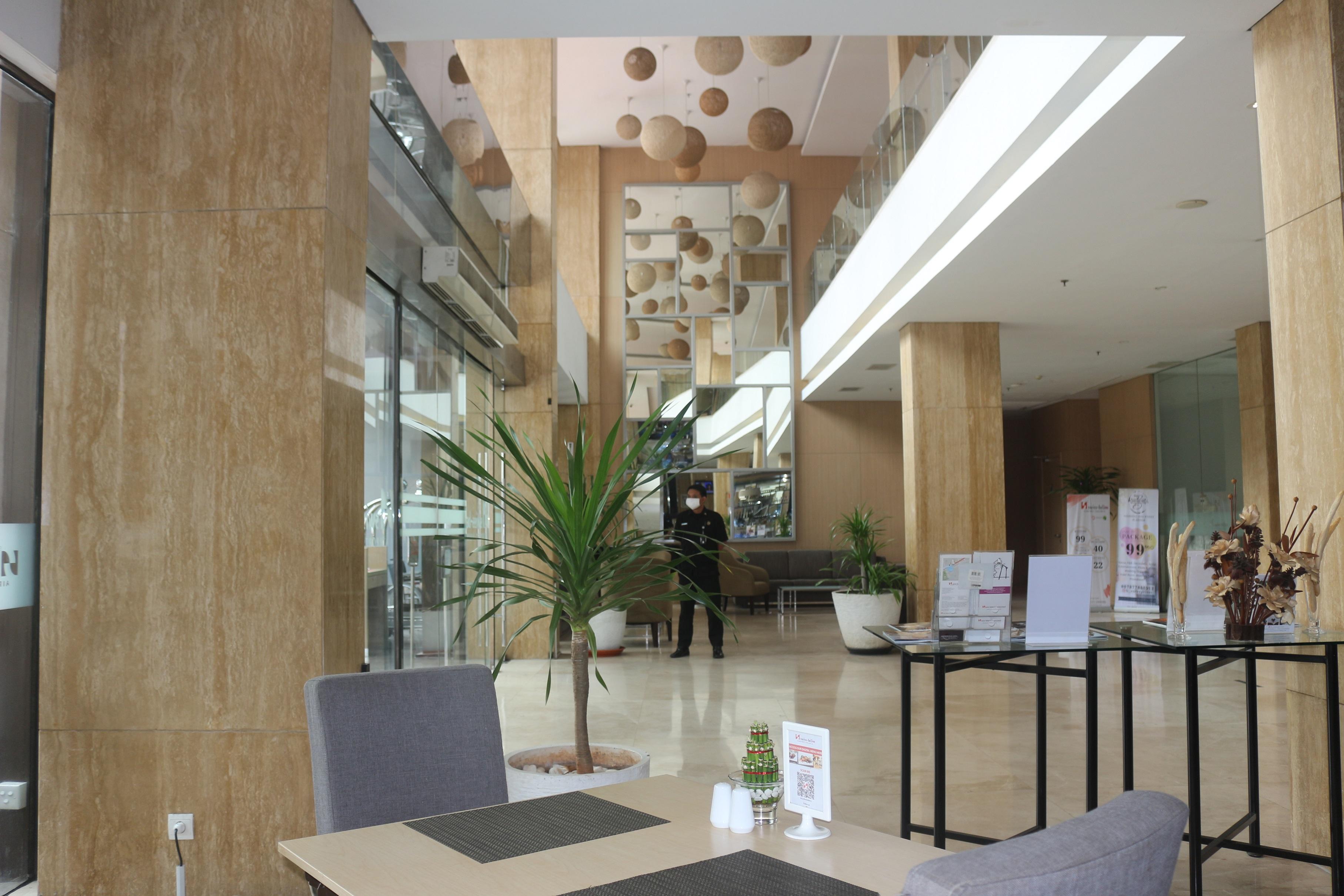 Vista Lobby Citadines Connect Airport Jakarta