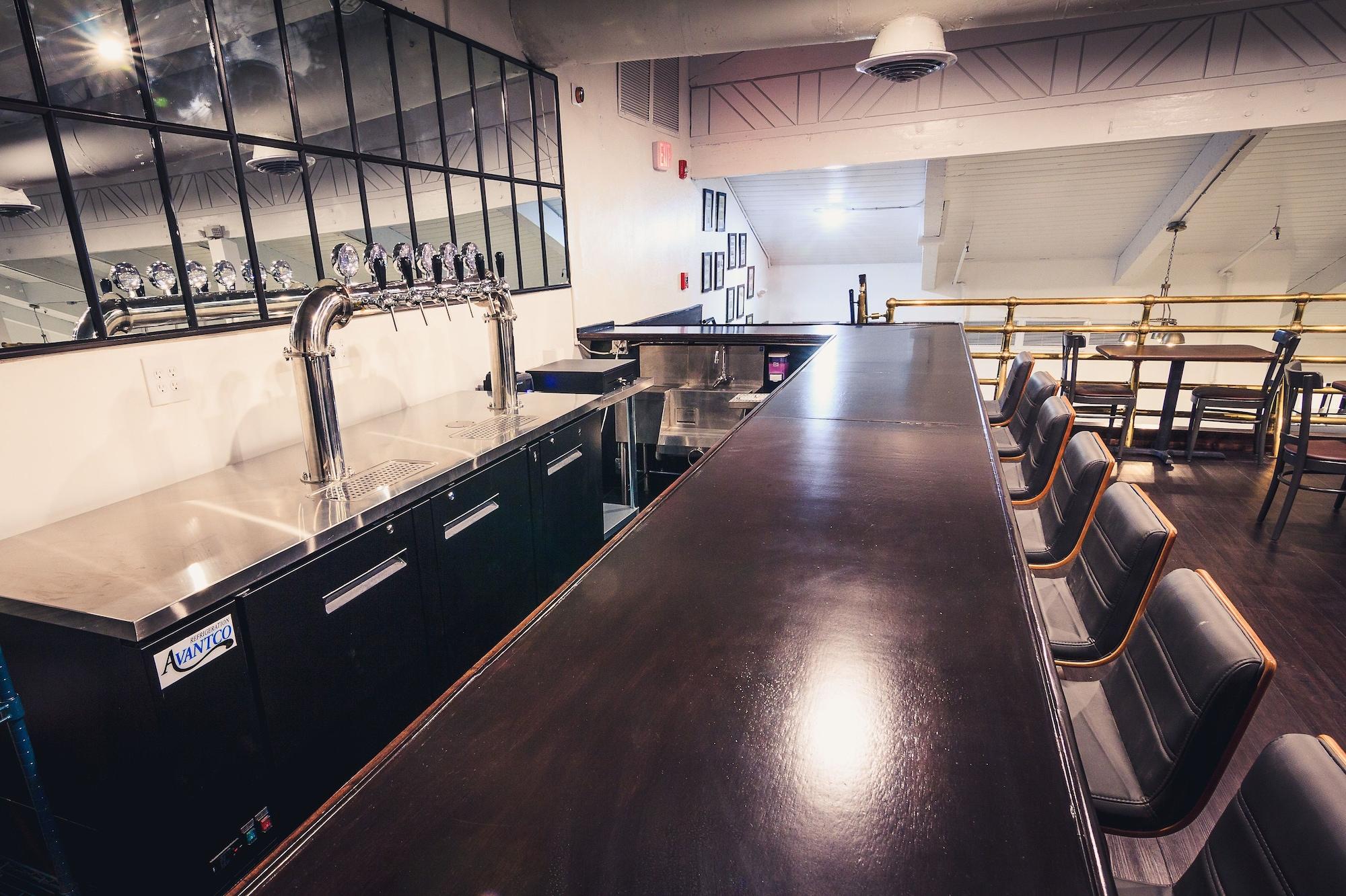 Bar/Salón enVision Hotel Miami International Airport
