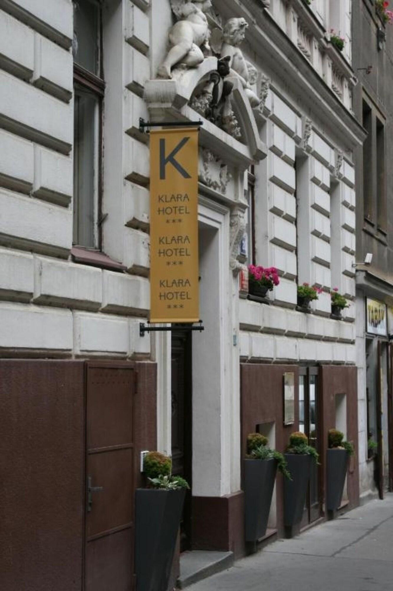 Varios Hotel Klára
