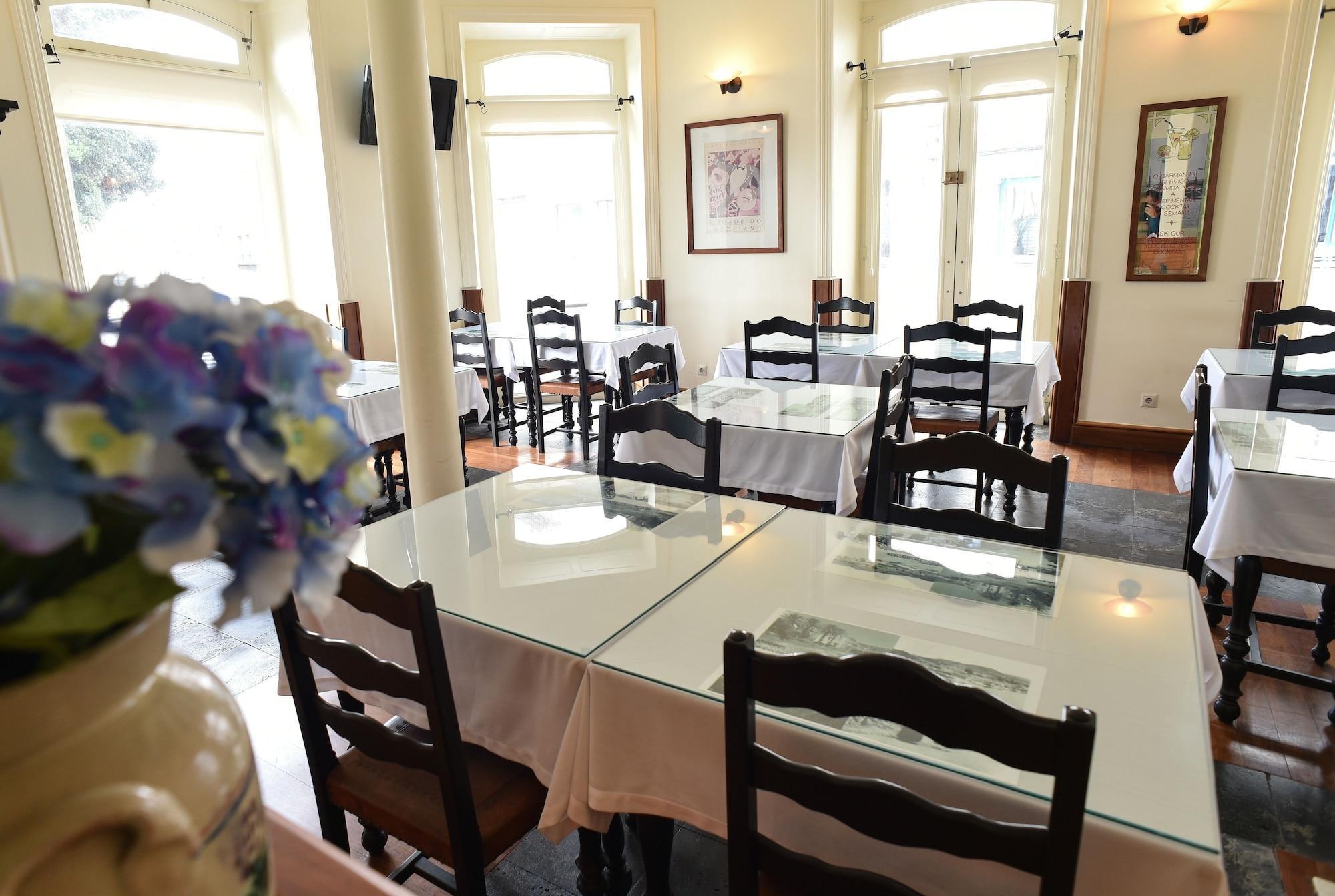 Restaurant Internacional Azores Boutique