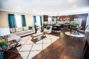 Alquiler Vacacional - Luxurious 4 Bedroom & 3 Bath Home