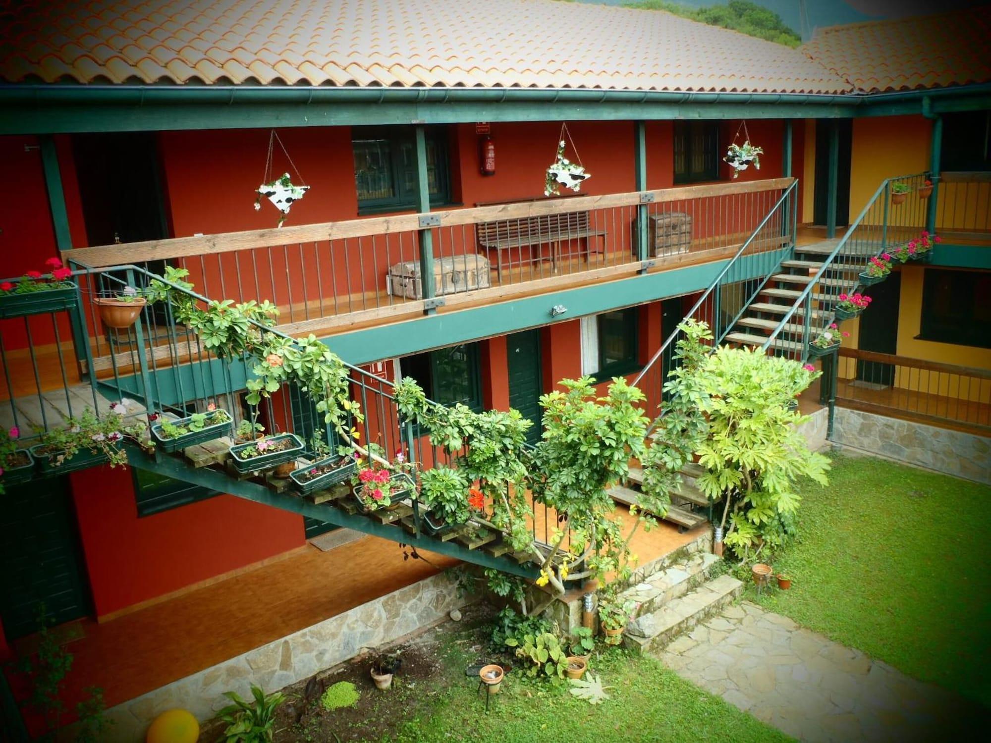 Vista Exterior Aldea del Trasgu