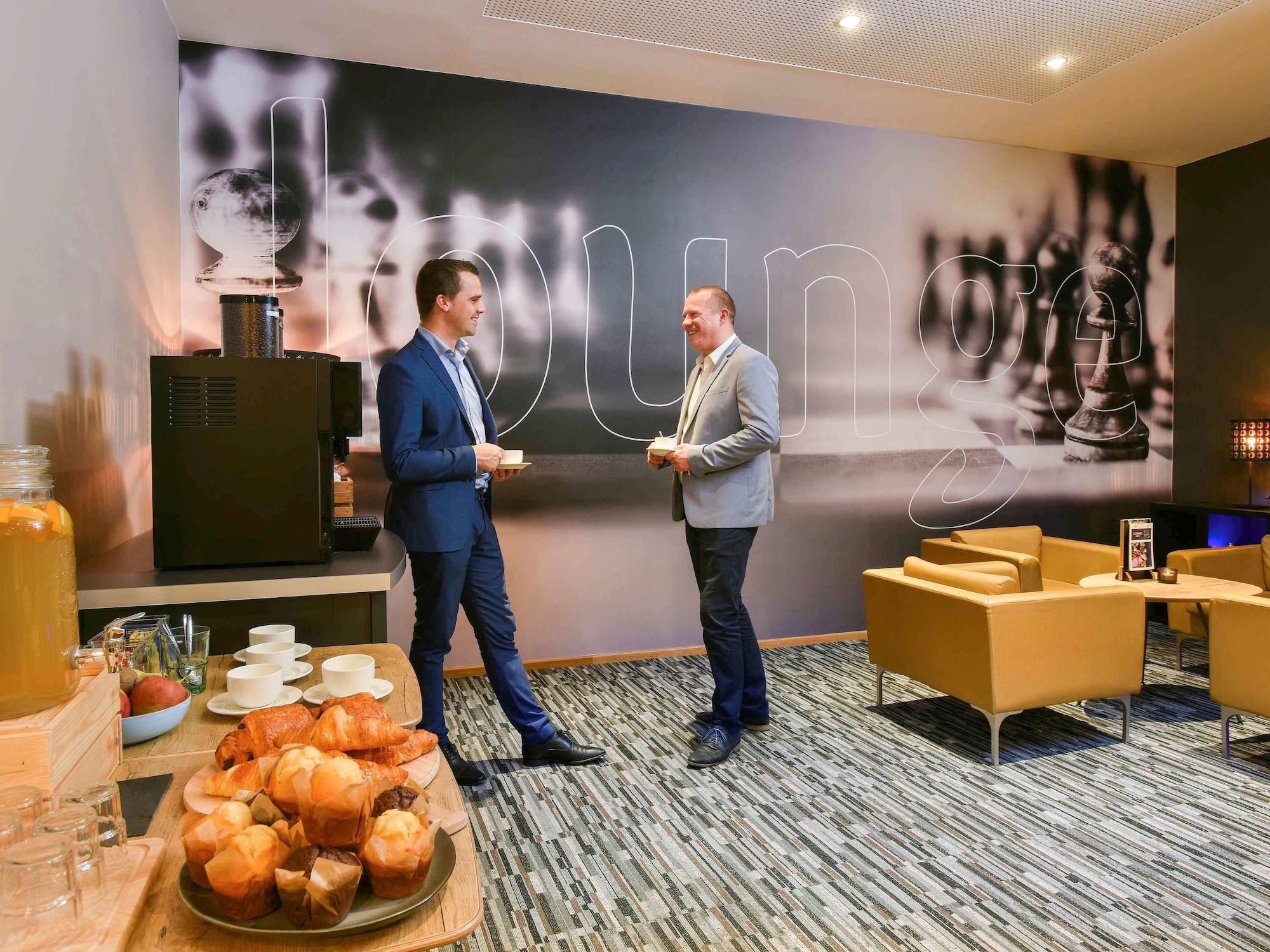Vista Lobby ibis Kortrijk Centrum