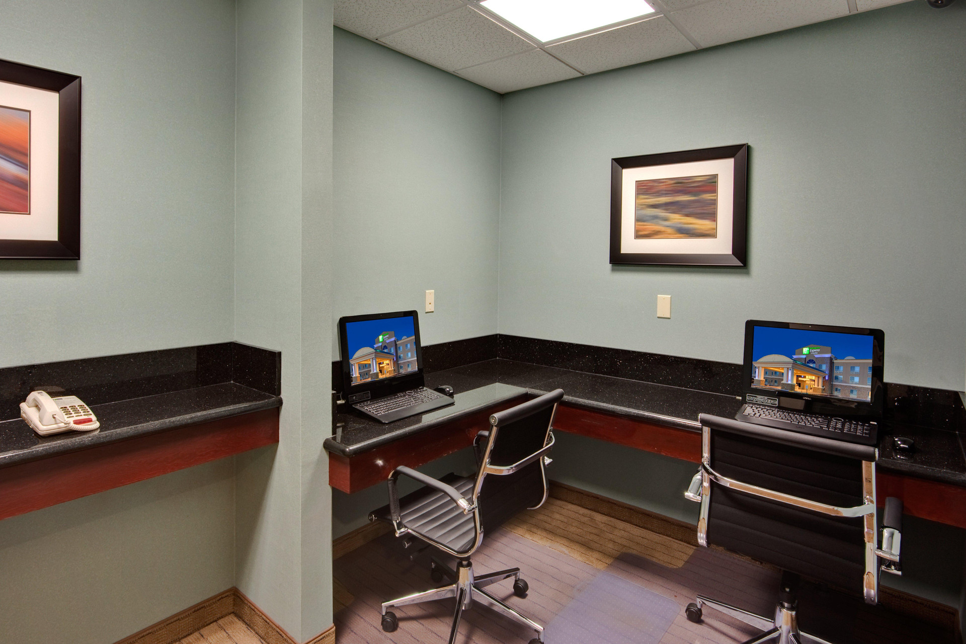 Vista Lobby Holiday Inn Express Hotel & Suites Grants - Milan