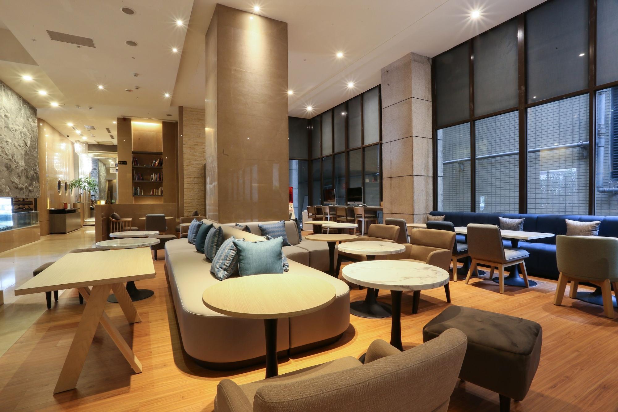Vista Lobby City Suites Taipei Nandong