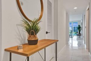 Arriendo temporal - Marina bay Sunny Isles 1005