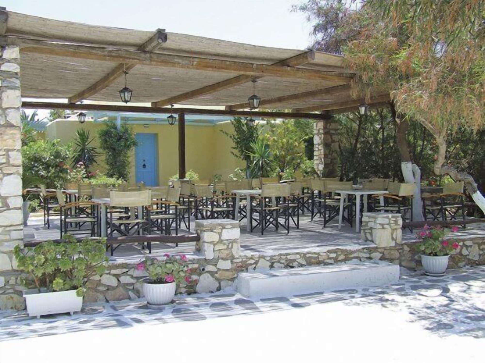 Restaurant Surfing Beach Village