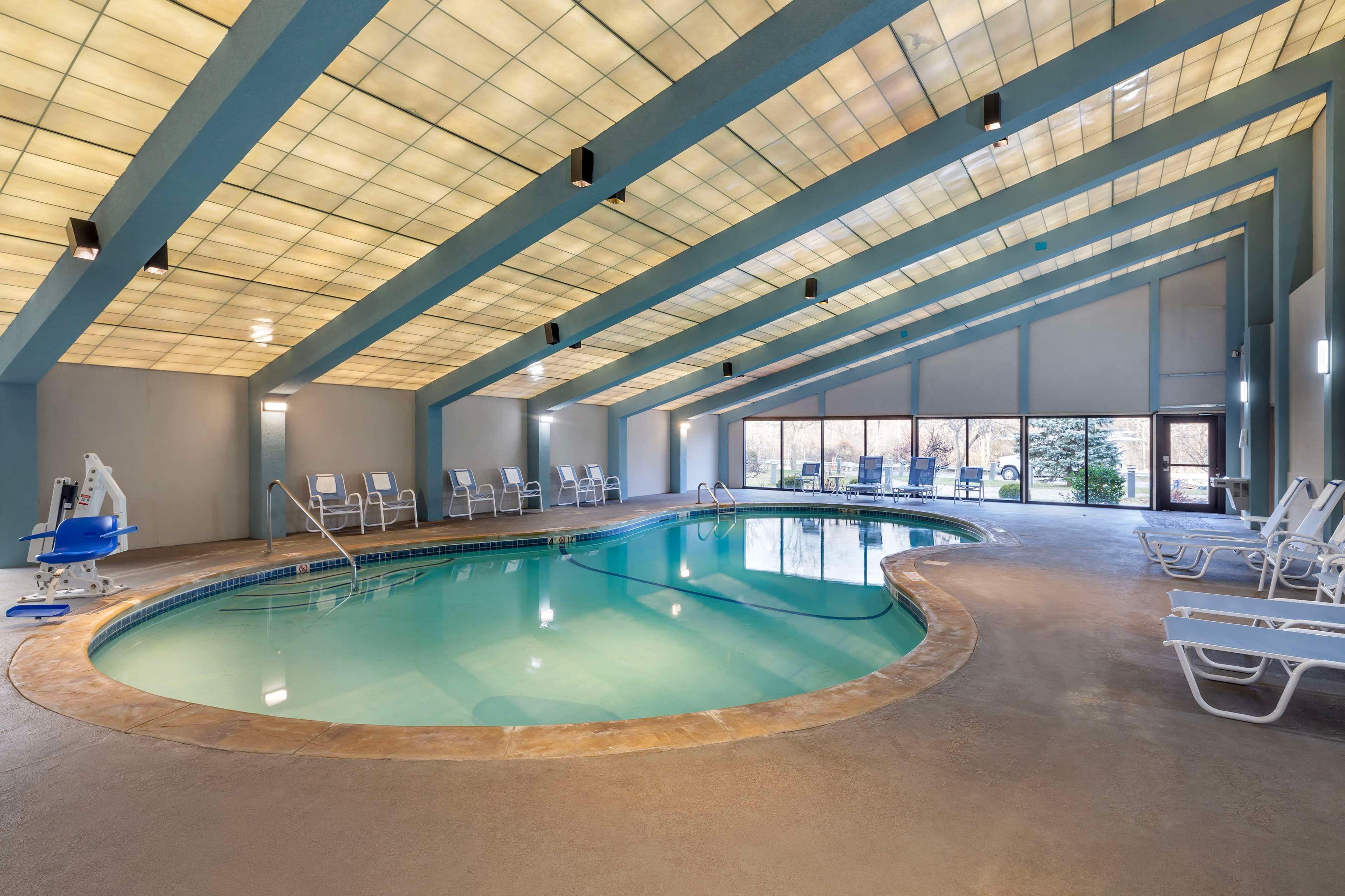Vista Piscina Best Western Plus New Englander