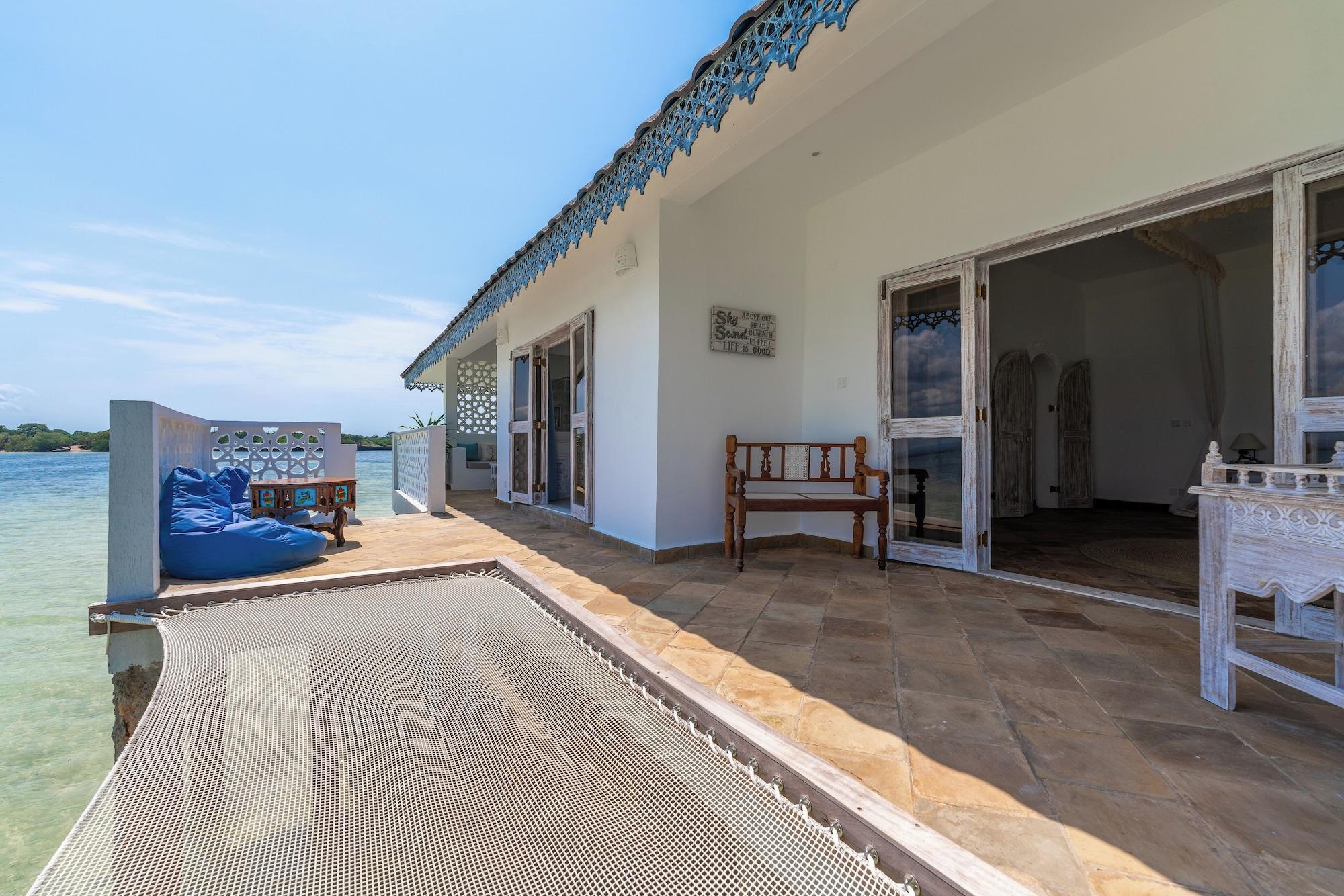 Vista Exterior Chale Island Resort