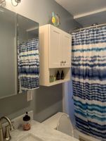 Alquiler Vacacional - Lakeside Retreat with Massage Chair & Salu-Spa