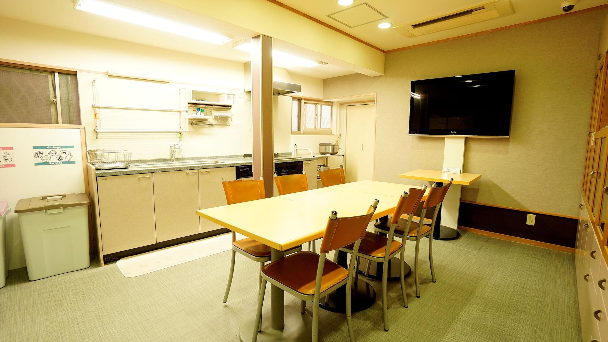 Restaurant House Ikebukuro – Hostel