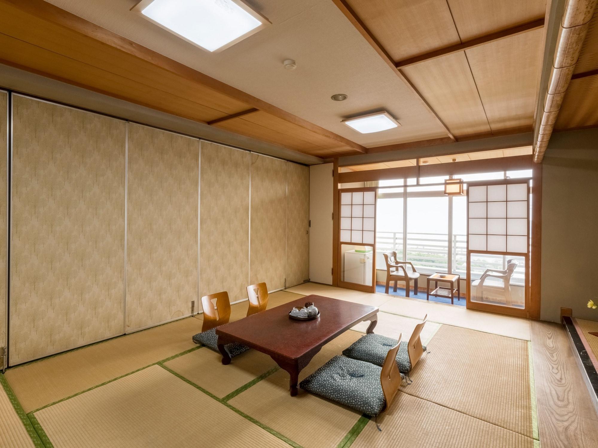 Habitación OYO Ryokan Marutora Bekkan Nishio Kira