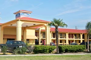 Alojamiento - Howard Johnson by Wyndham Houston Heights/Downtown
