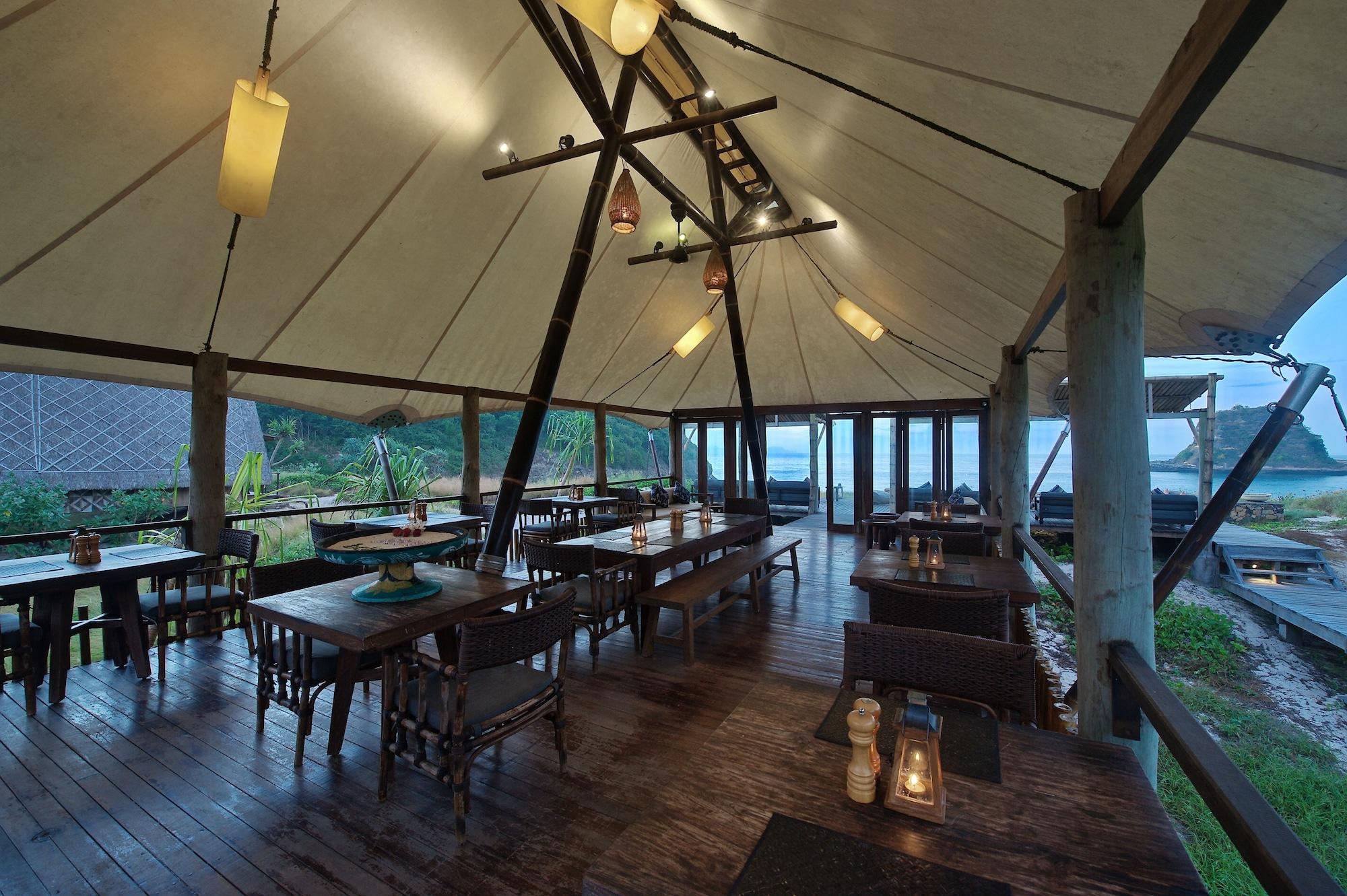 Restaurant Jeeva Beloam Beach Camp