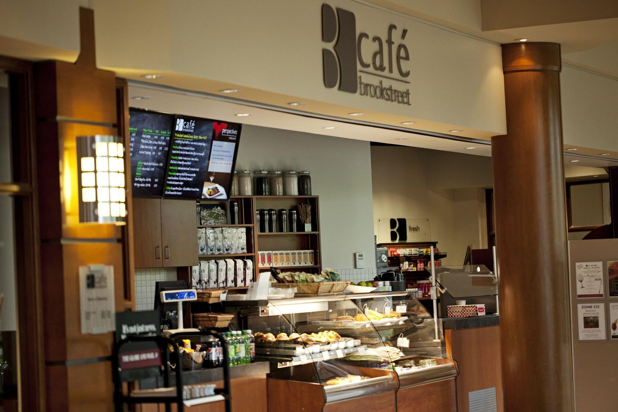 Bar/Salón Brookstreet