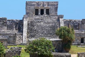 Actividad - Excursión a Tulum y aldea maya