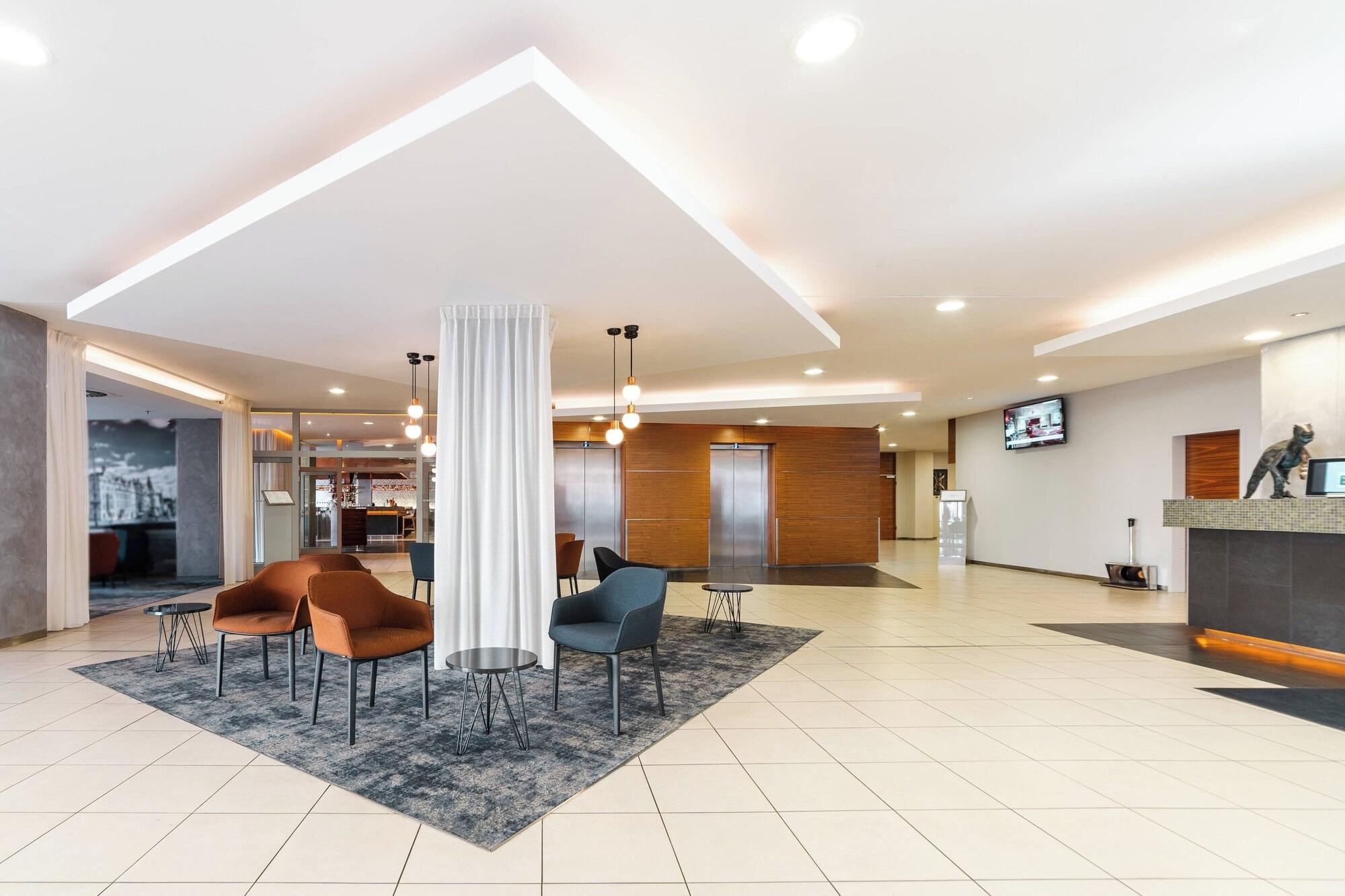 Vista Lobby Courtyard By Marriott Pilsen